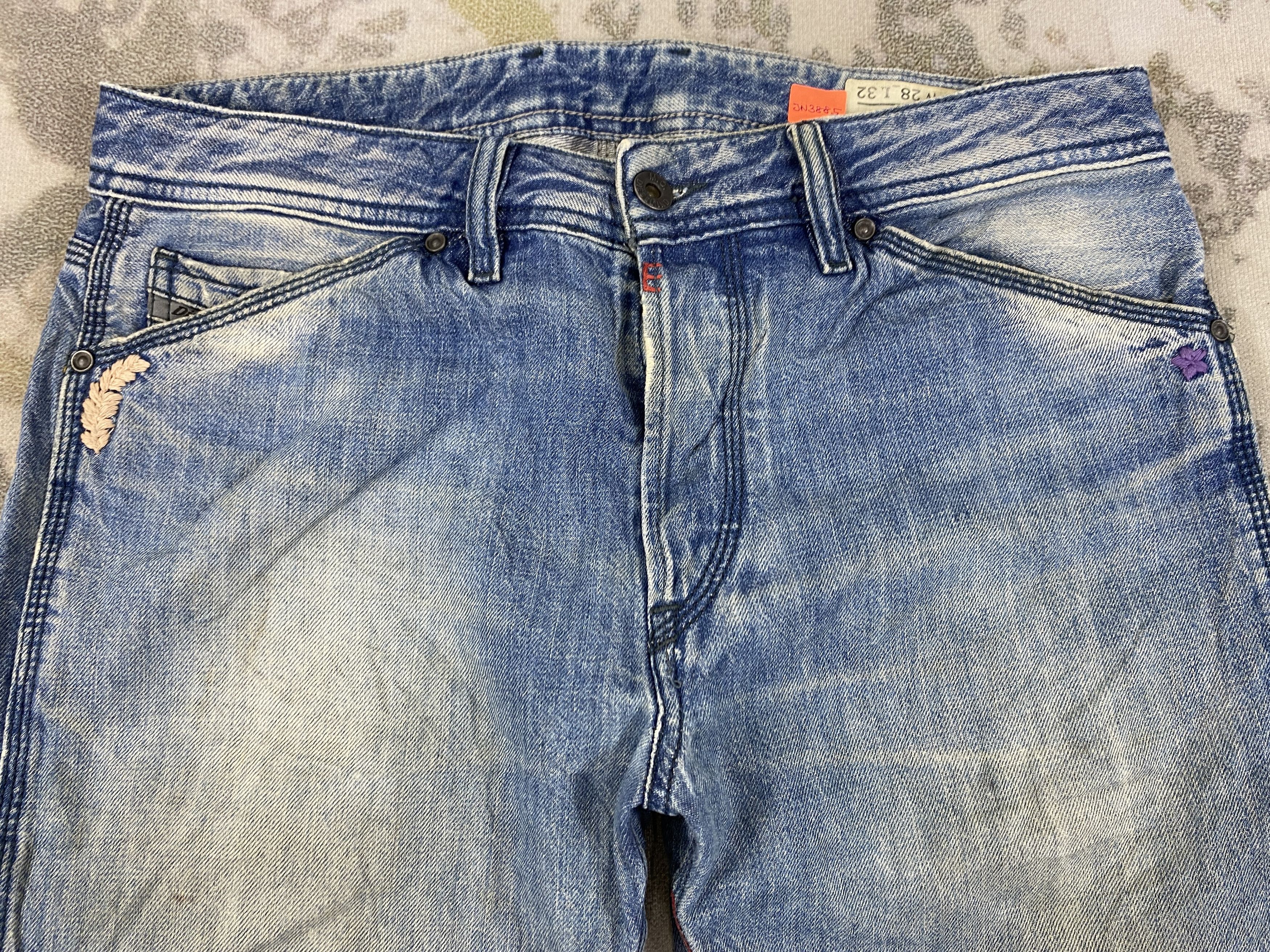 Diesel Faded Blue Vintage Diesel Jeans 31x31.5 Denim- JN3885 Size US 31 - 3 Thumbnail