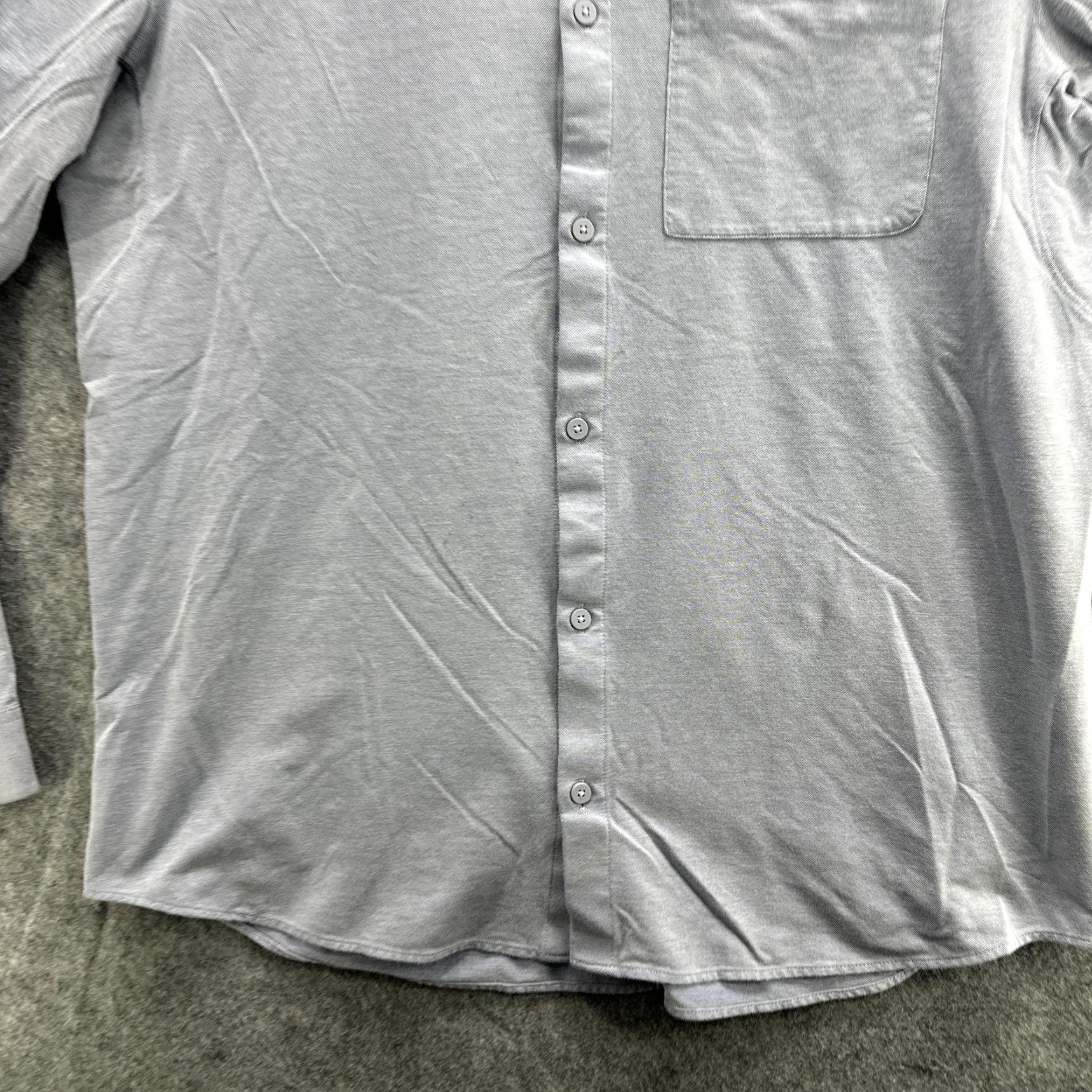 Lululemon Lululemon Shirt Mens Large Gray Long Sleeve Button Front Pocket Solid Breathable Casual Size US L / EU 52-54 / 3 - 6 Thumbnail