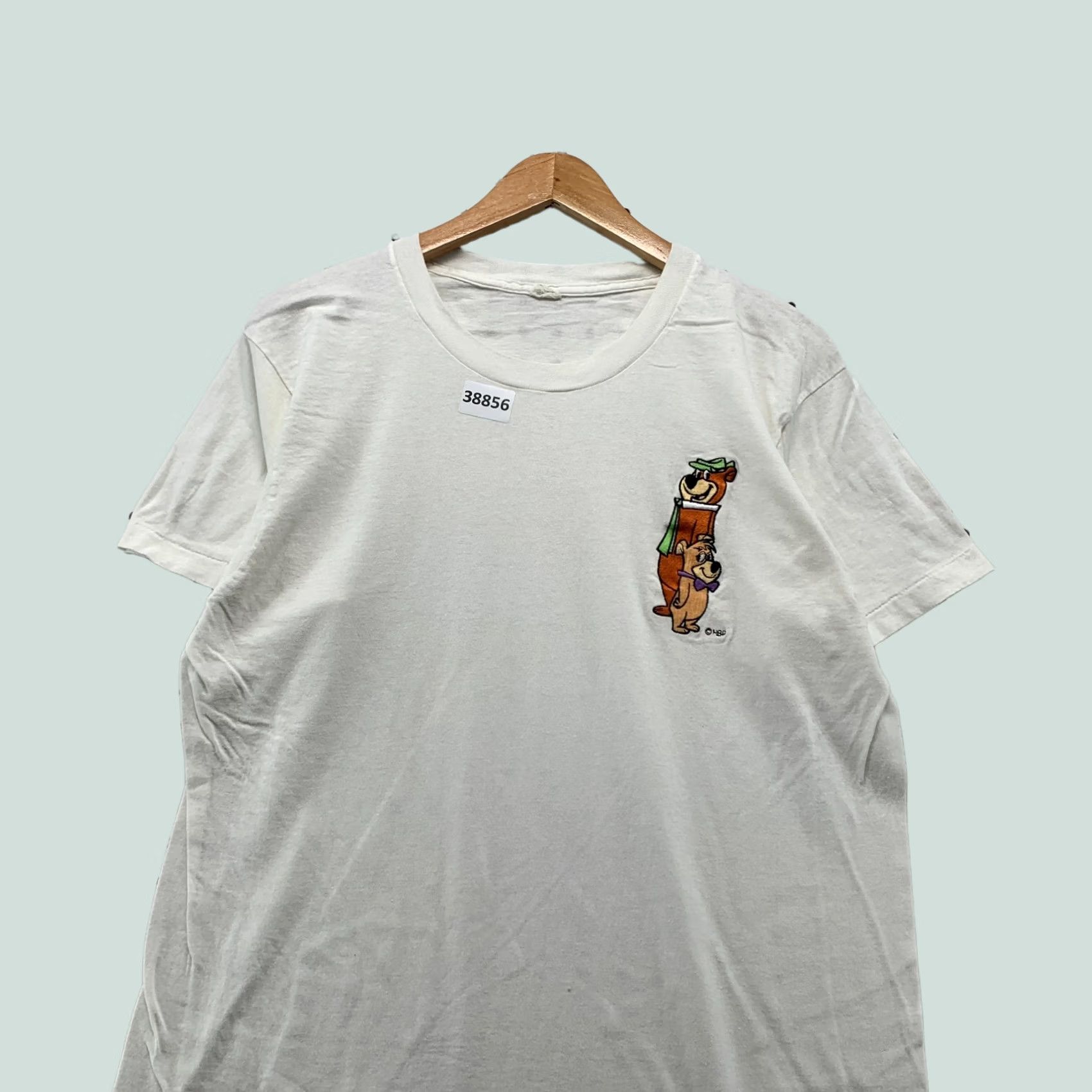 Vintage VINTAGE 80s Yogi Bear Shirt Mens Large White Single Stitch Short Sleeve Size US L / EU 52-54 / 3 - 1 Thumbnail