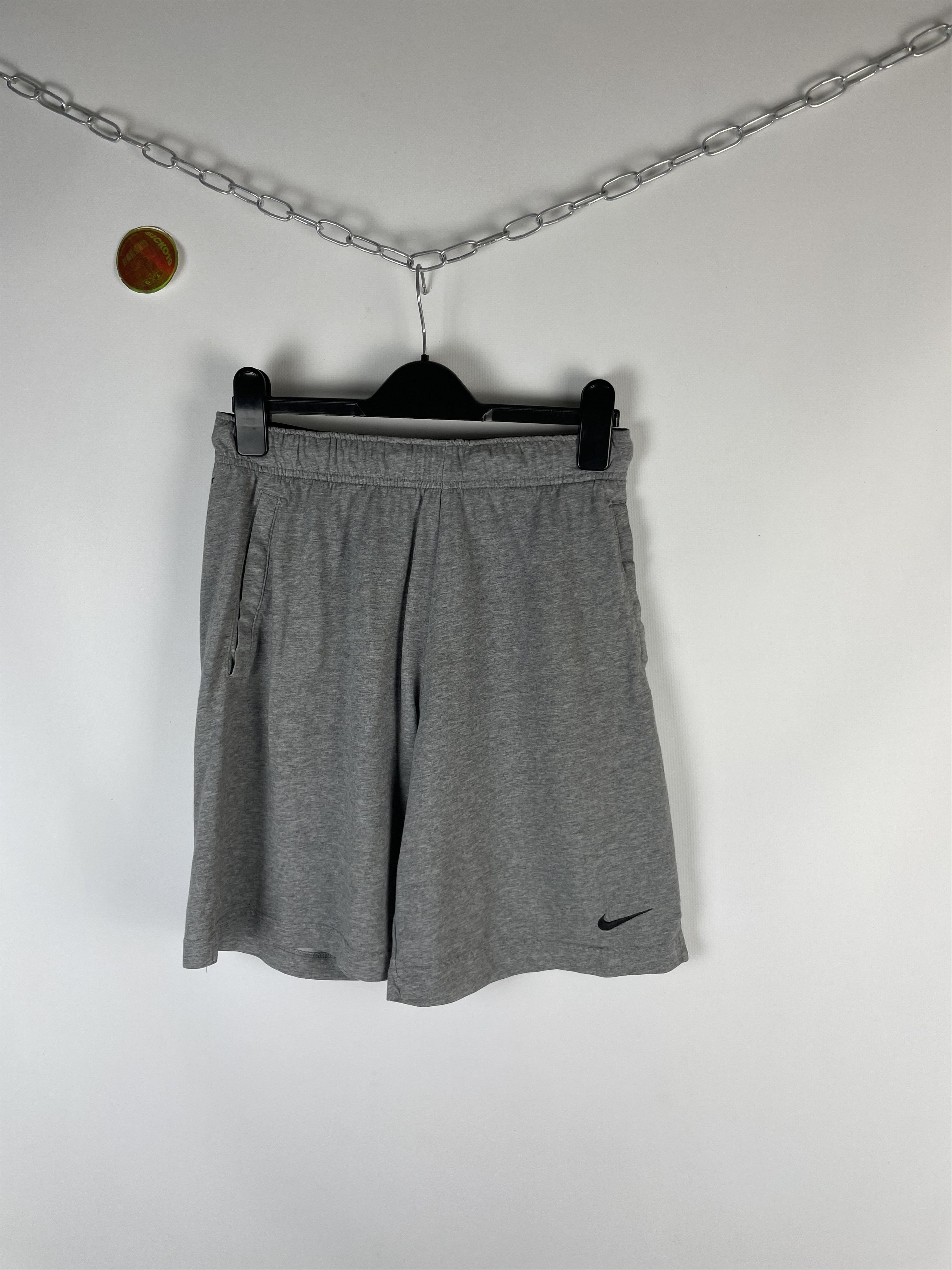 Nike Vintage Nike Shorts Size US 30 / EU 46 - 3 Thumbnail