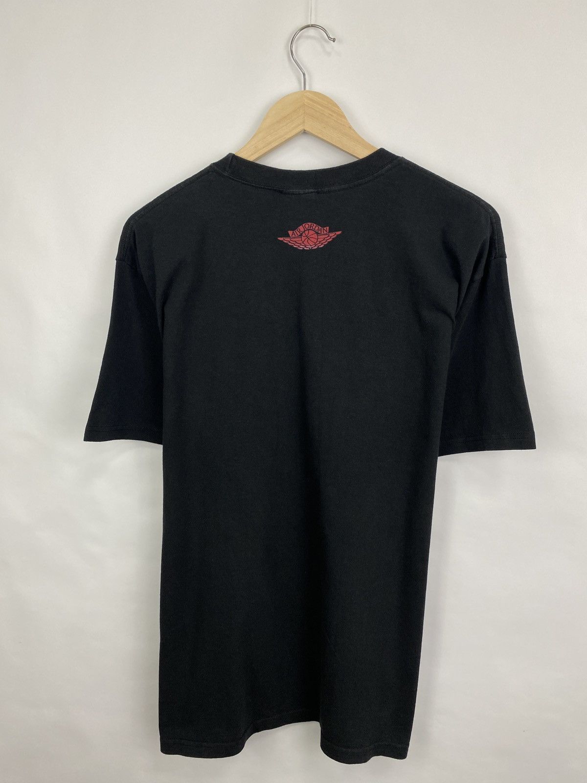 Jordan Brand × Nike × Vintage 🇺🇸 Vintage 90s Jordan Banned T-Shirt Rare Retro USA Hype Y2K Size US L / EU 52-54 / 3 - 7 Thumbnail
