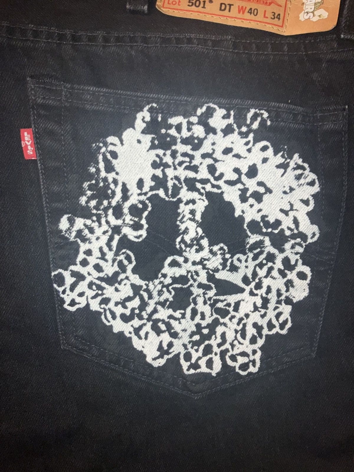 DENIM TEARS × Levi's DENIM TEARS “PEACE IN MY POCKET” JEANS 40x34 Size US 40 / EU 56 - 2 Thumbnail