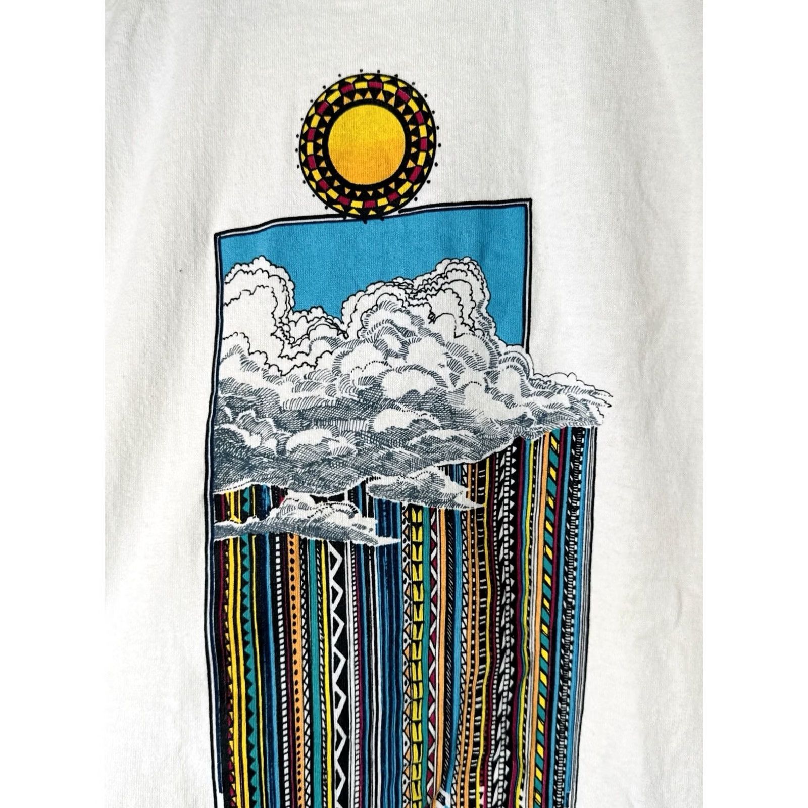 Fruit Of The Loom VINTAGE 90s Southwestern Art Tee Sun USA Made Shirt S White Mens Art Aztec Shirt Size US S / EU 44-46 / 1 - 2 Thumbnail