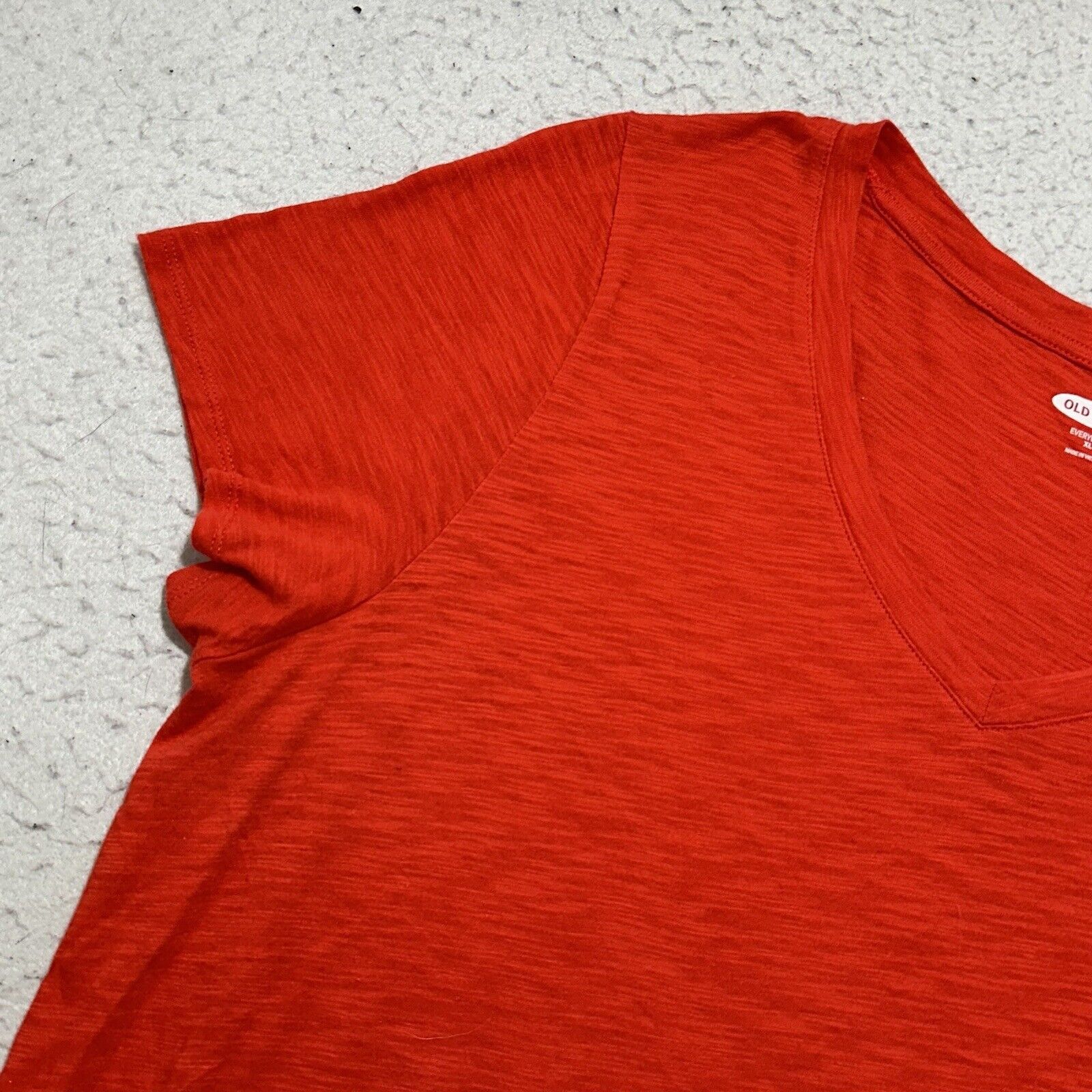 Old Navy Old Navy Everywear XL V-Neck T Shirt Orange/Red Pullover Size XL / US 12-14 / IT 48-50 - 6 Thumbnail