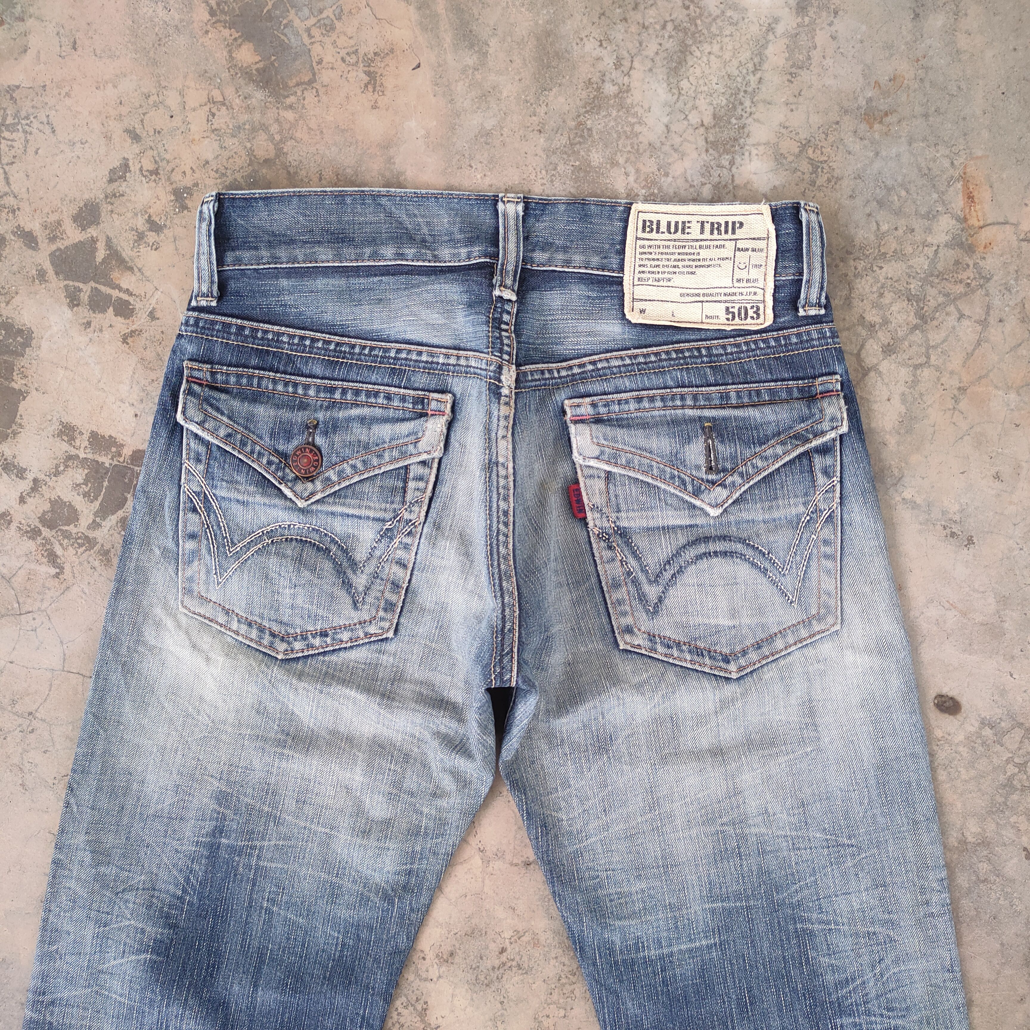 Edwin VINTAGE EDWIN BLUE TRIP FADED RIPPED JEANS DENIM PANTS Size US 30 / EU 46 - 8 Thumbnail