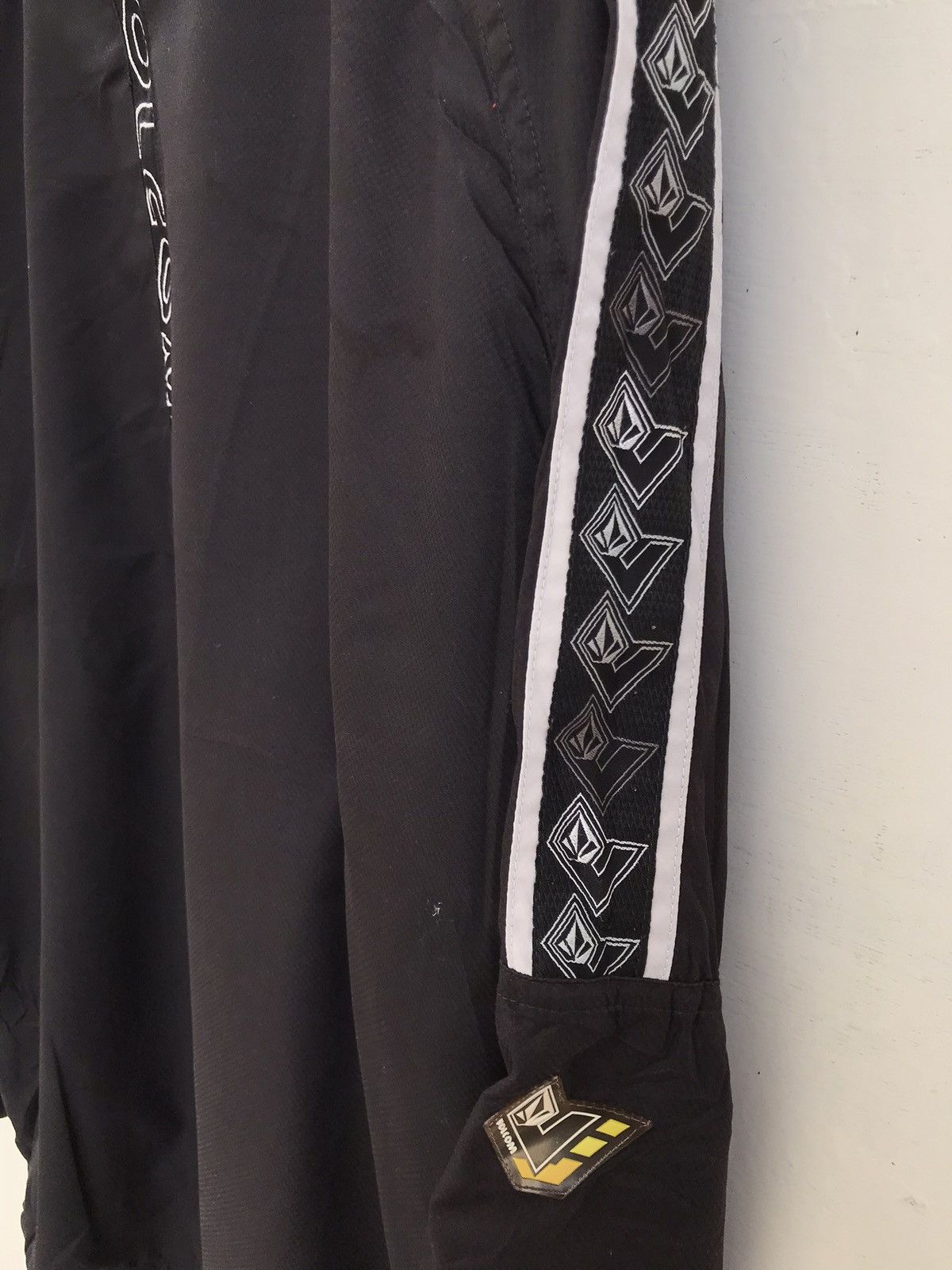 Vintage × Volcom Vintage Volcom V-Line Science Half Zip Jacket Size US L / EU 52-54 / 3 - 7 Thumbnail