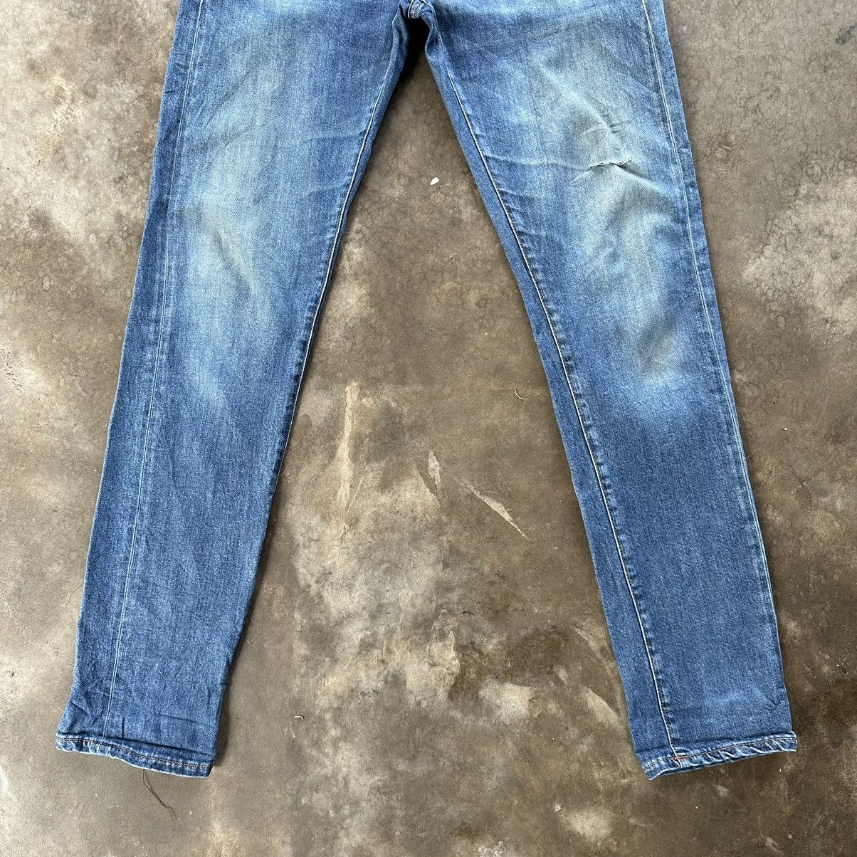Japanese Brand Vintage Henry Cottons Distressed Faded Denim Jean Pant W34 Size US 34 / EU 50 - 2 Thumbnail