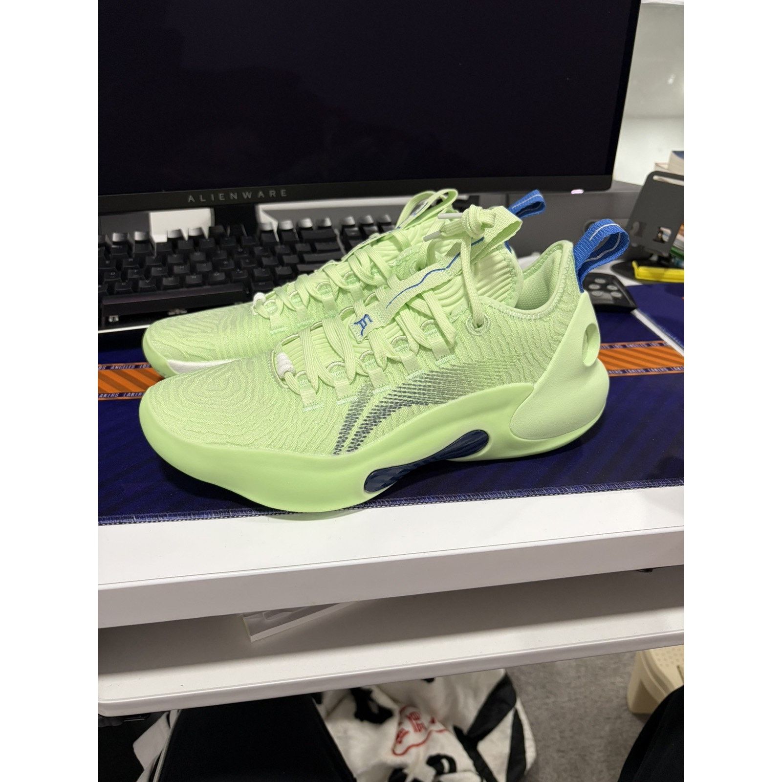 Li-Ning Li-Ning Yushuai ULTRA LOW Oasis Basketball Shoes，Men’s 8.5 Size US 8.5 / EU 41-42 - 1 Thumbnail