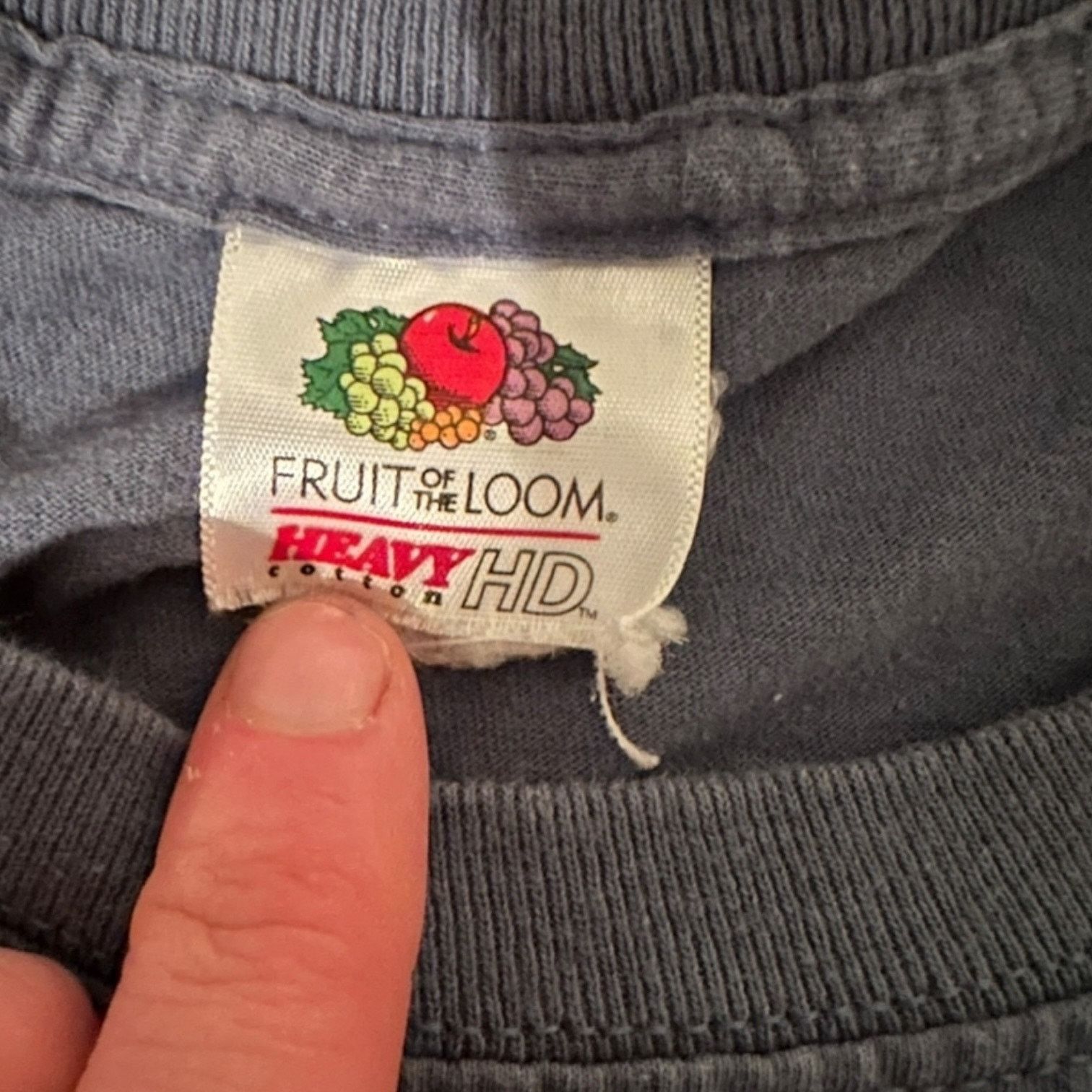 Fruit Of The Loom Grizzly and Wolf nature tee early 2000s Size US L / EU 52-54 / 3 - 3 Thumbnail