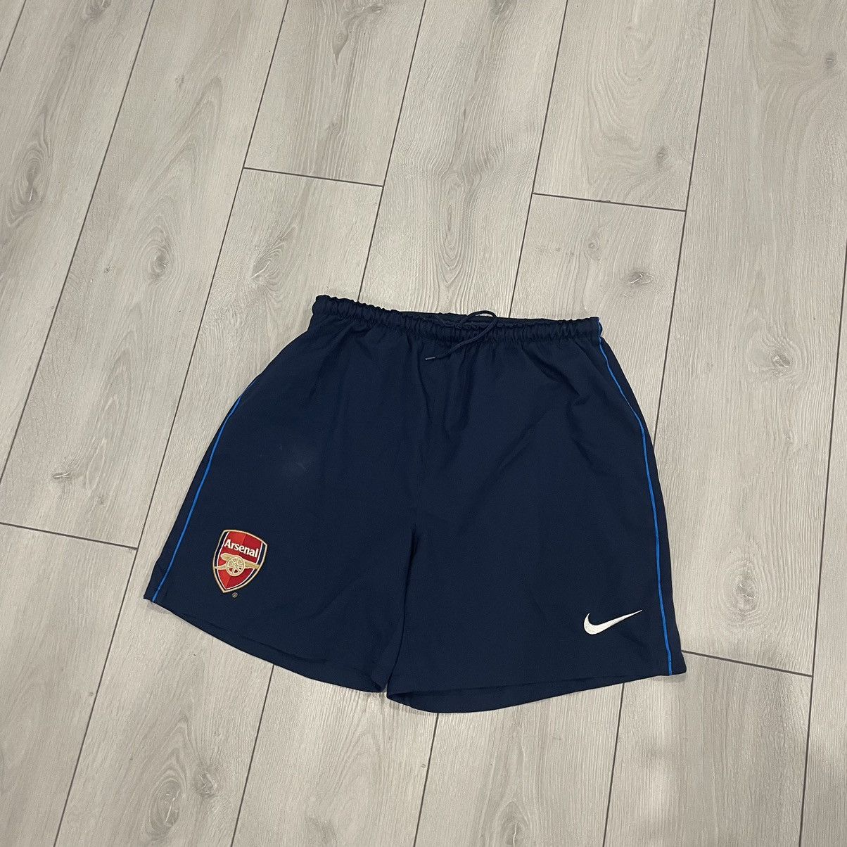 Nike × Vintage Nike Arsenal shorts jersey tee football navy Size US 34 / EU 50 - 1 Thumbnail