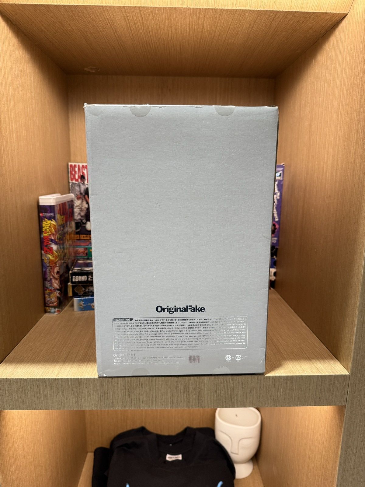 Kaws 2013 Kaws Passing Through Companion Gray Figure with Box Size ONE SIZE - 12 Thumbnail
