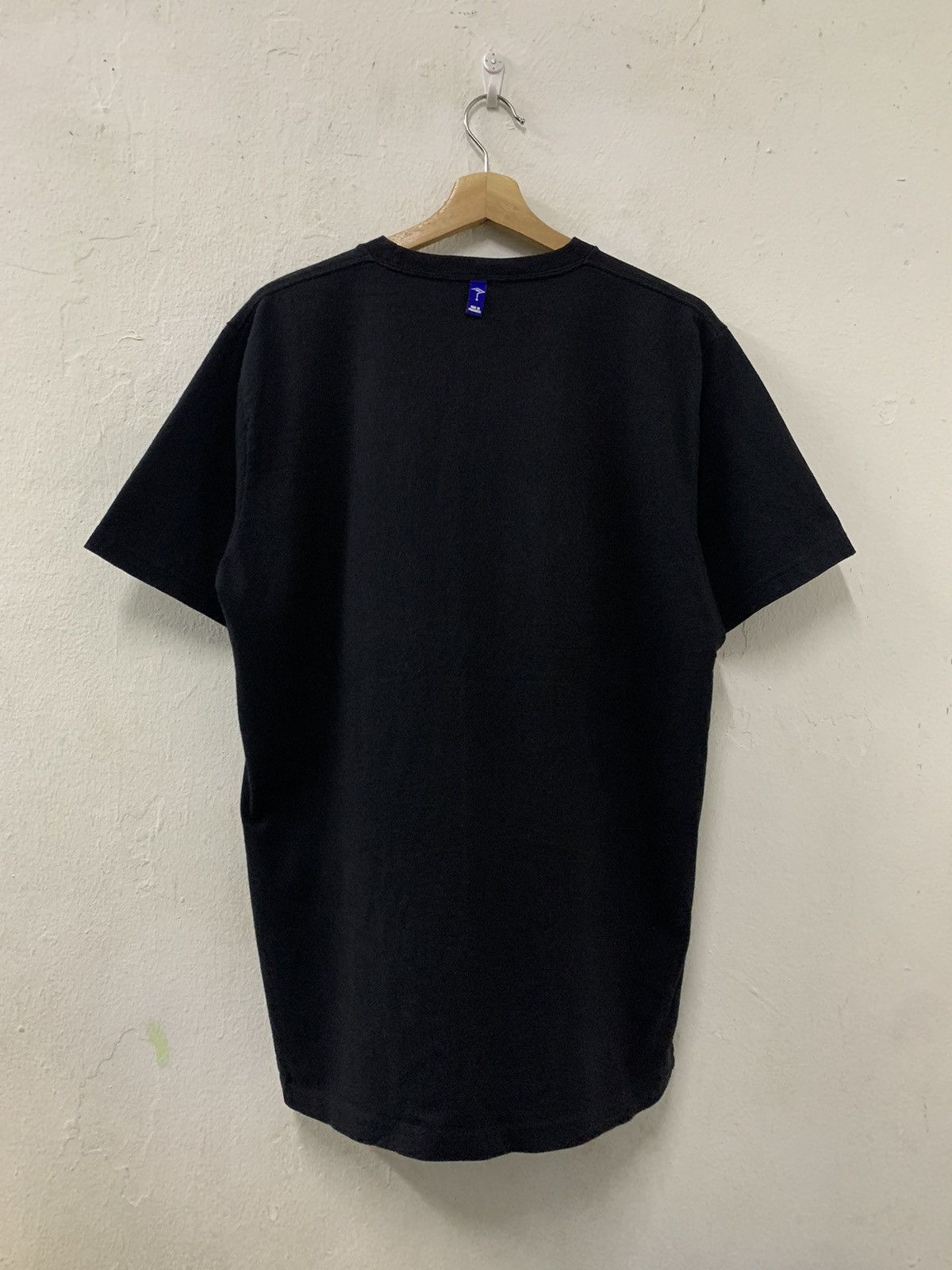 Carhartt Wip CARHARTT x MADNESS Madness In Progress MIP Size US M / EU 48-50 / 2 - 2 Thumbnail