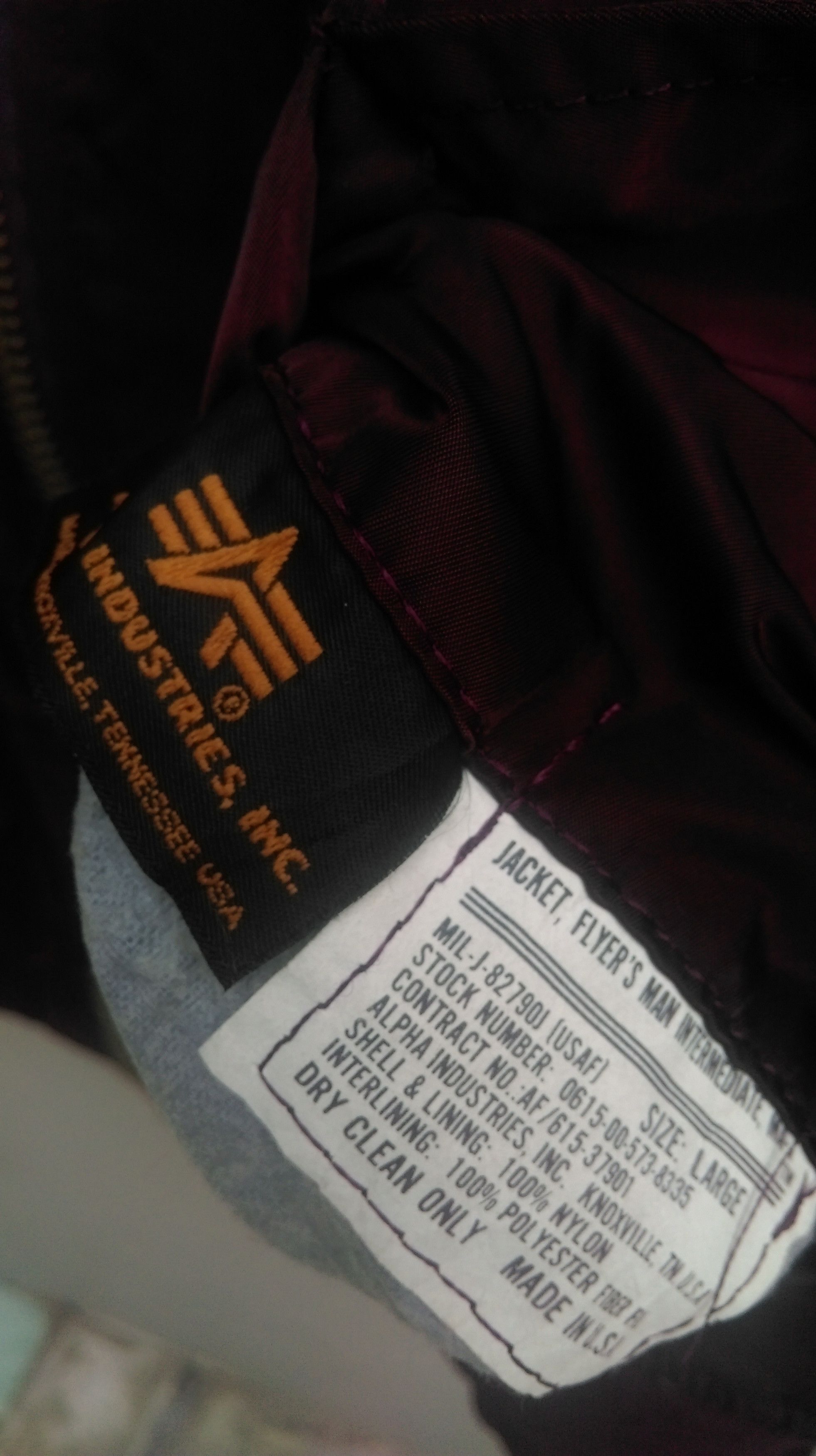 Alpha Industries Vtg Alpha industries marron bomber jacket Size US L / EU 52-54 / 3 - 6 Thumbnail