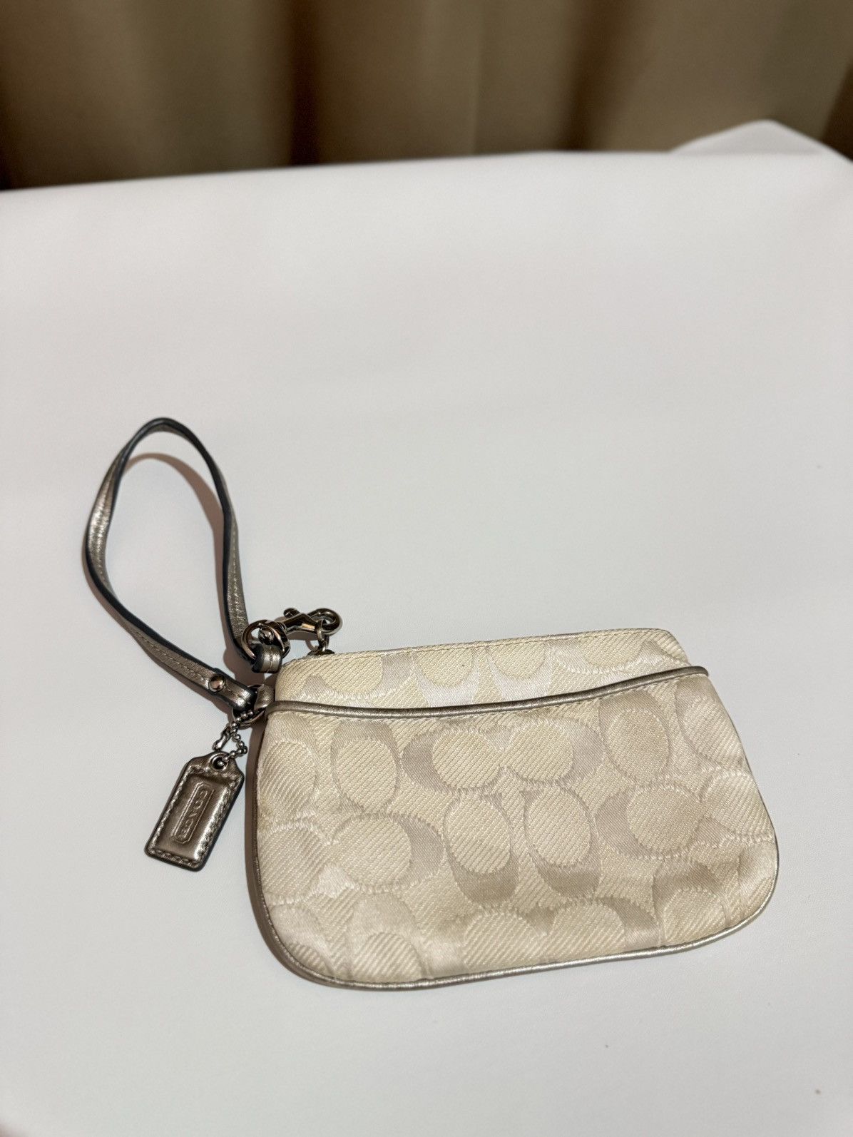 Coach Auth. COACH Clutch Signature Mini Wrislet Size ONE SIZE - 1 Thumbnail