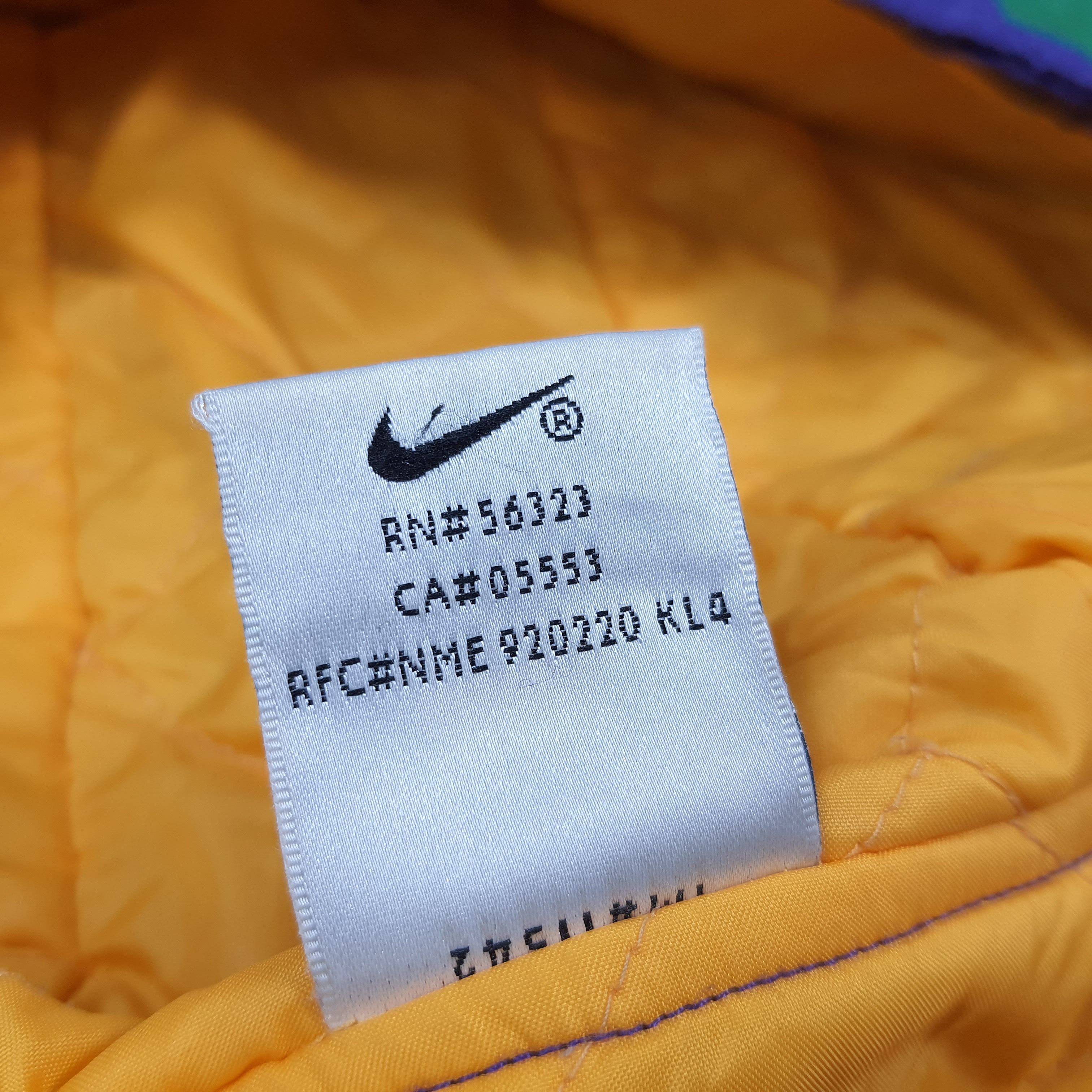 Nike Vintage 90s Nike Big Swoosh Parka Jacket Fot Kids C289N4 Size US XL / EU 56 / 4 - 9 Thumbnail