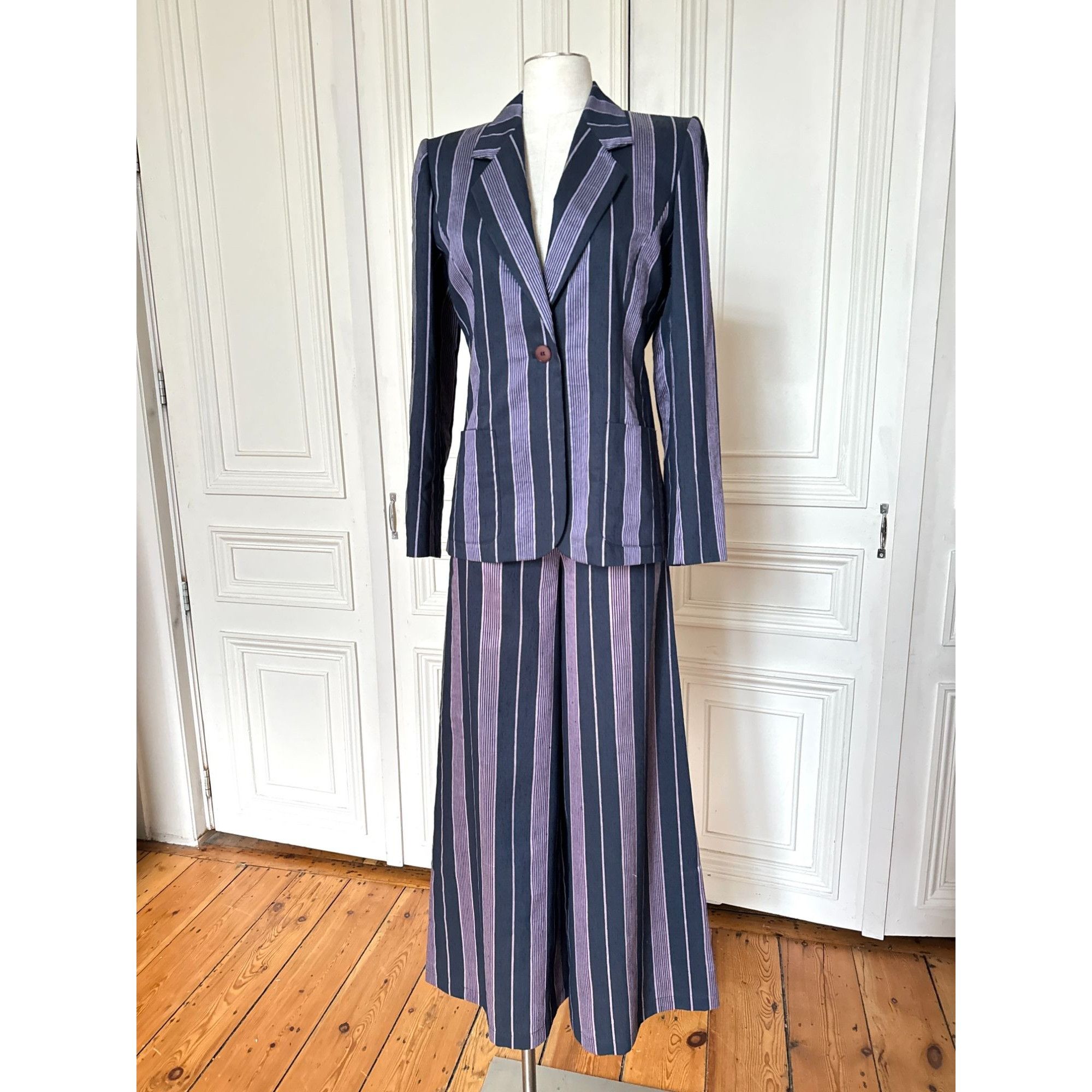 Yves Saint Laurent 1990s Striped Linen Pants Suit Size XS / US 0-2 / IT 36-38 - 2 Thumbnail