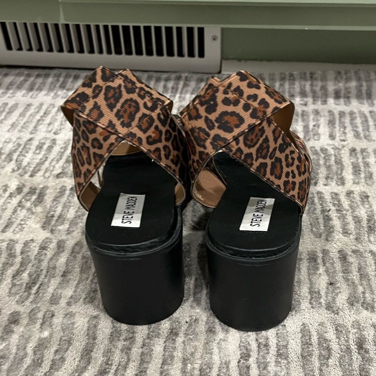 Steve Madden Steve Madden Haidar Leopard Sandals Chunky Sole Platform 7 Size US 7 / IT 37 - 3 Thumbnail