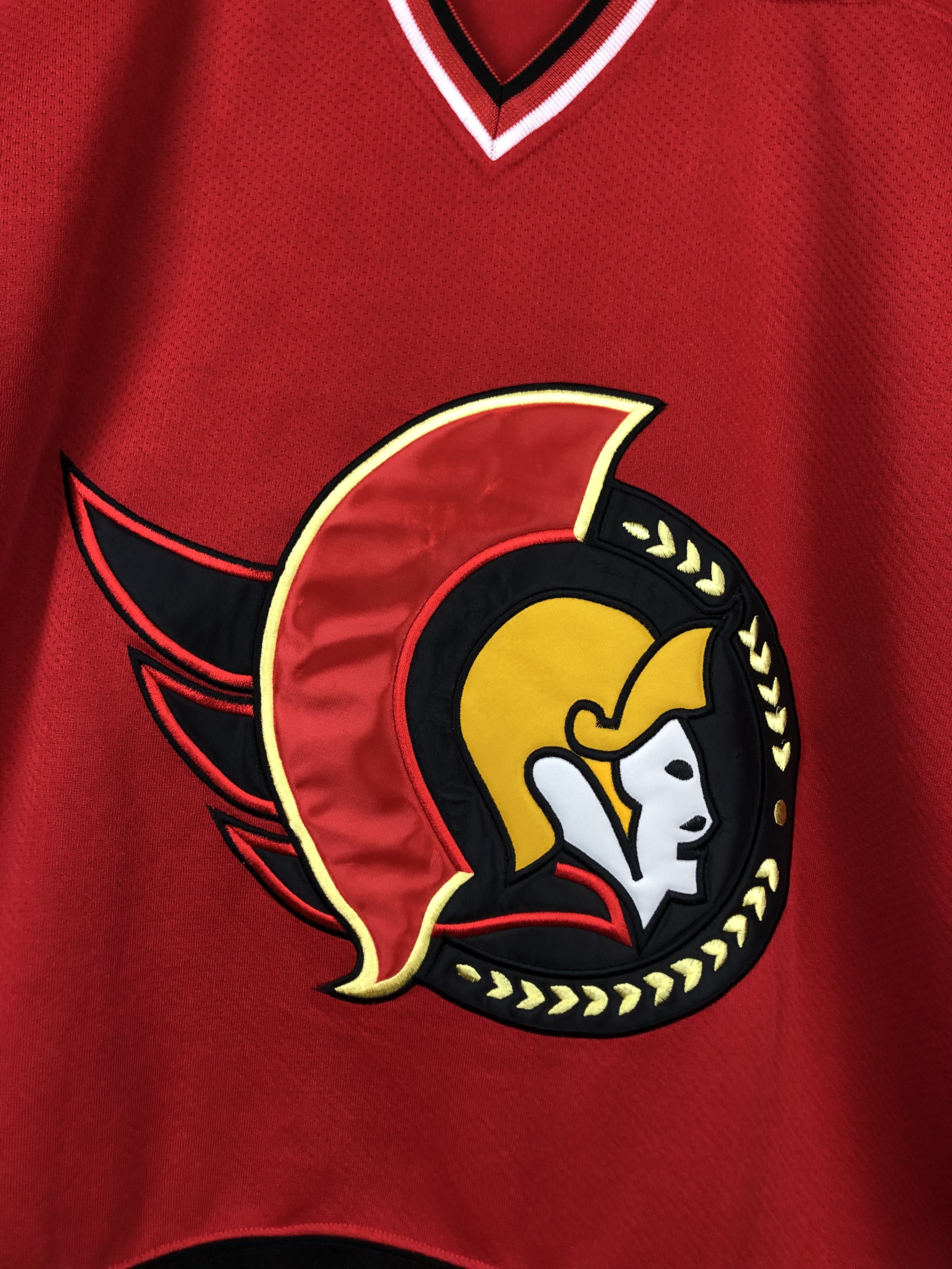 NHL Vintage 90's Ottawa Senators Hockey Jersey NHL Red Shirt Size US M / EU 48-50 / 2 - 5 Thumbnail