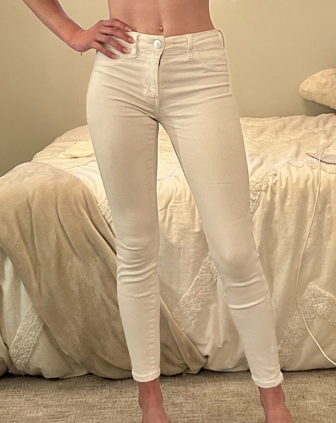 American Eagle Outfitters American Eagle white skinny jeans short length Size 24" / US 00 / IT 34 - 1 Thumbnail