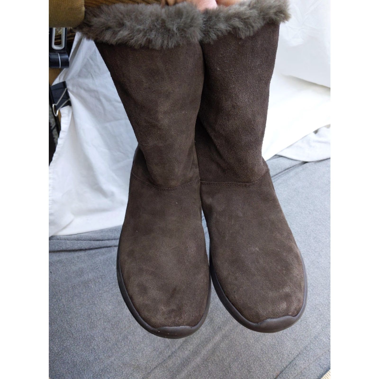 SKECHERS Skechers Boots Womens Size 11 Brown Suede Faux Fur Mid Calf Winter Size US 11 / IT 41 - 4 Thumbnail