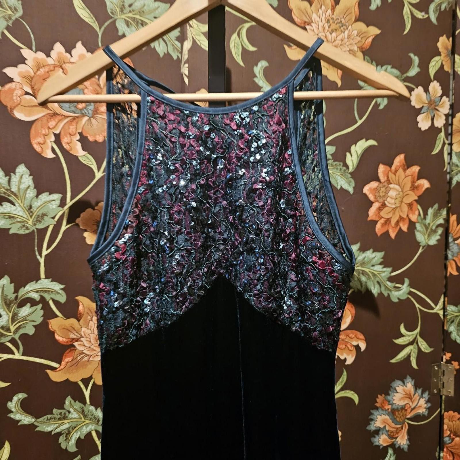 Other Women's Beaded and Velvet Dark Green Dress Size M / US 6-8 / IT 42-44 - 2 Thumbnail