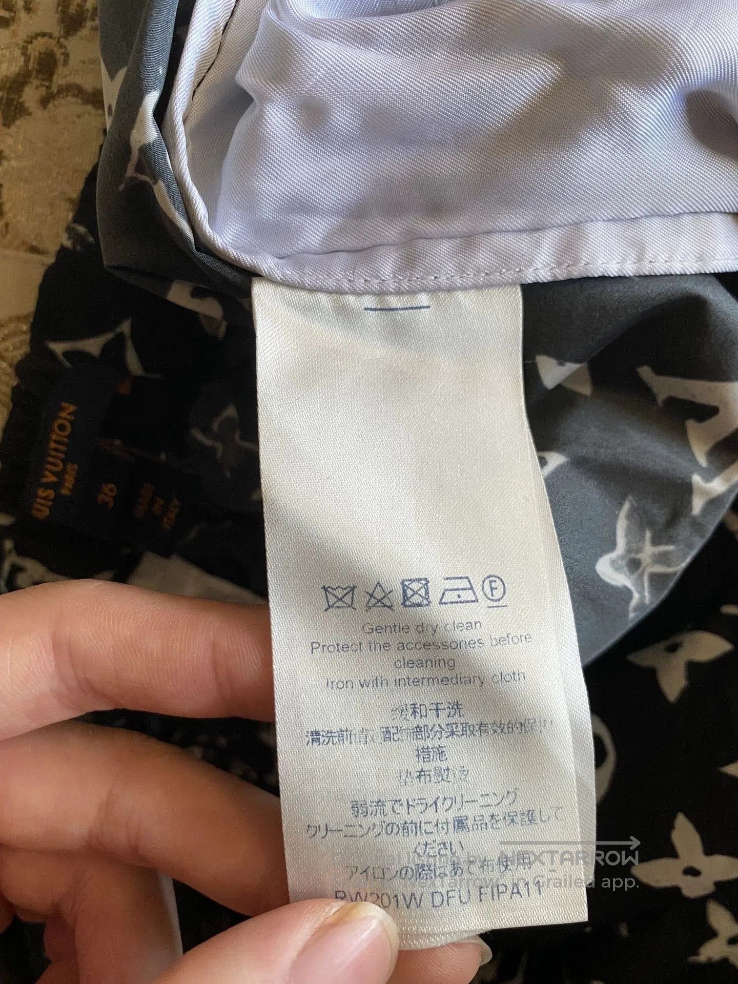 Louis Vuitton black logo print sweatpants from louis vuitton. Size US 36 / EU 52 - 4 Thumbnail