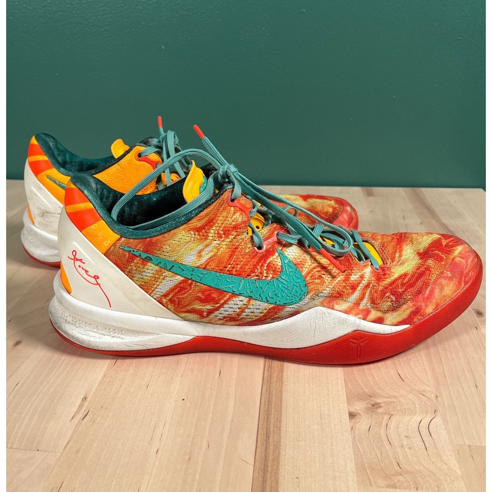 Nike Kobe 8 “Extraterrestrial” Original with box Kobe 8 All Star Extraterrestrial - Size 10.5 w/ original box  main image 3