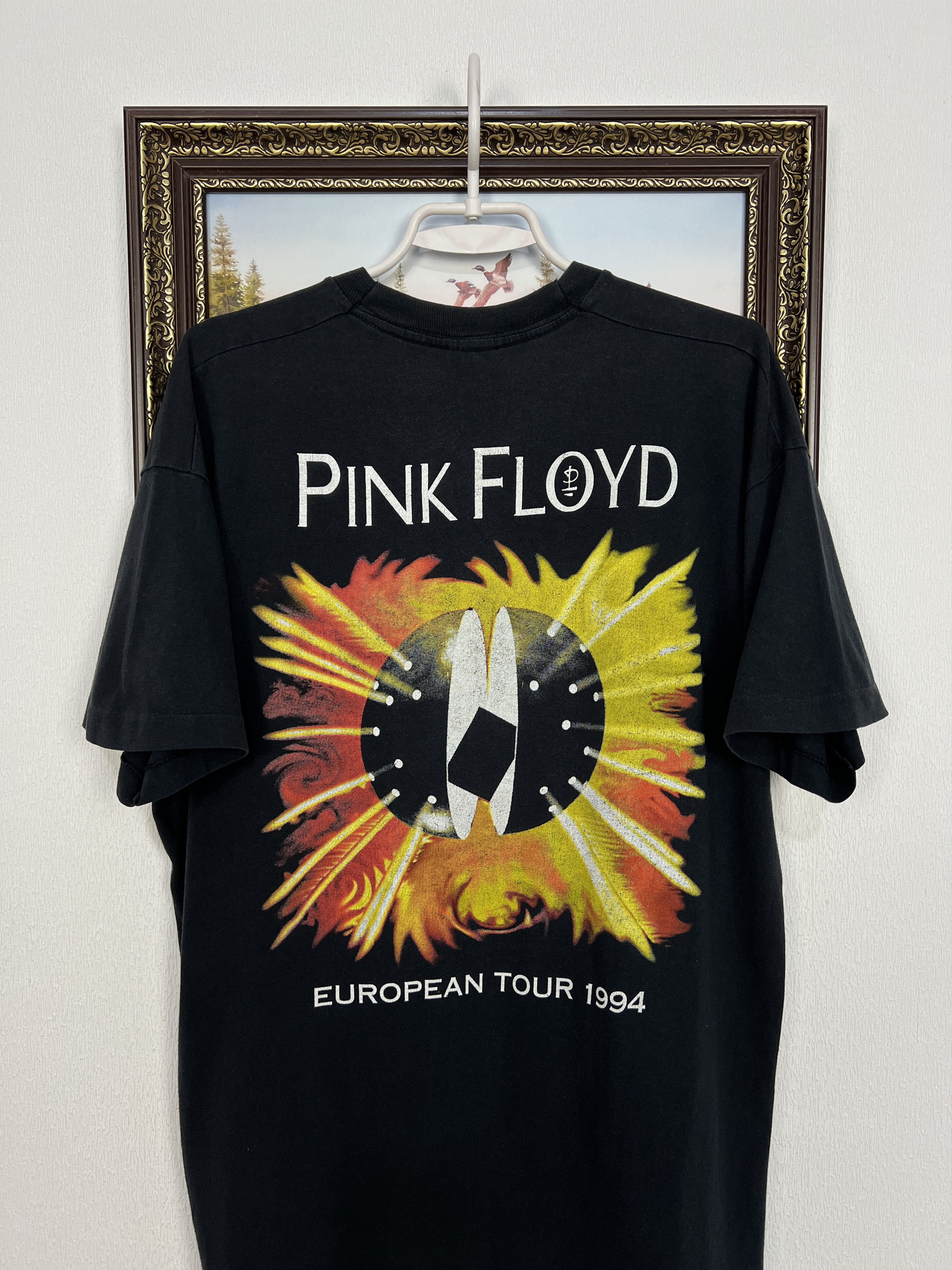 Vintage Vintage 90's 1994 Pink Floyd Over Print Band Shirt Tee Size US L / EU 52-54 / 3 - 10 Thumbnail