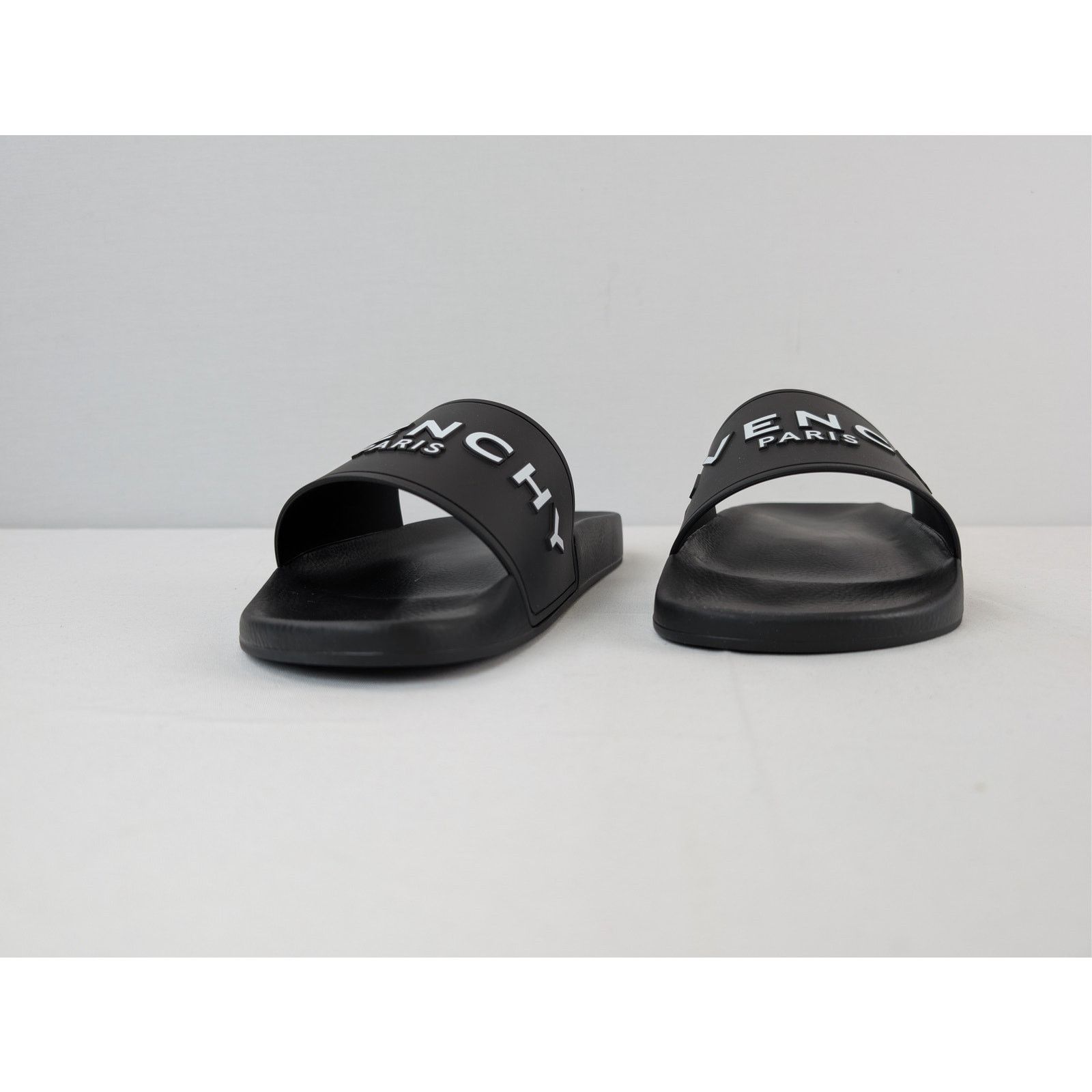 Givenchy o1rshd1 Slides Slippers Sandals in Black Size US 11 / EU 44 - 8 Thumbnail