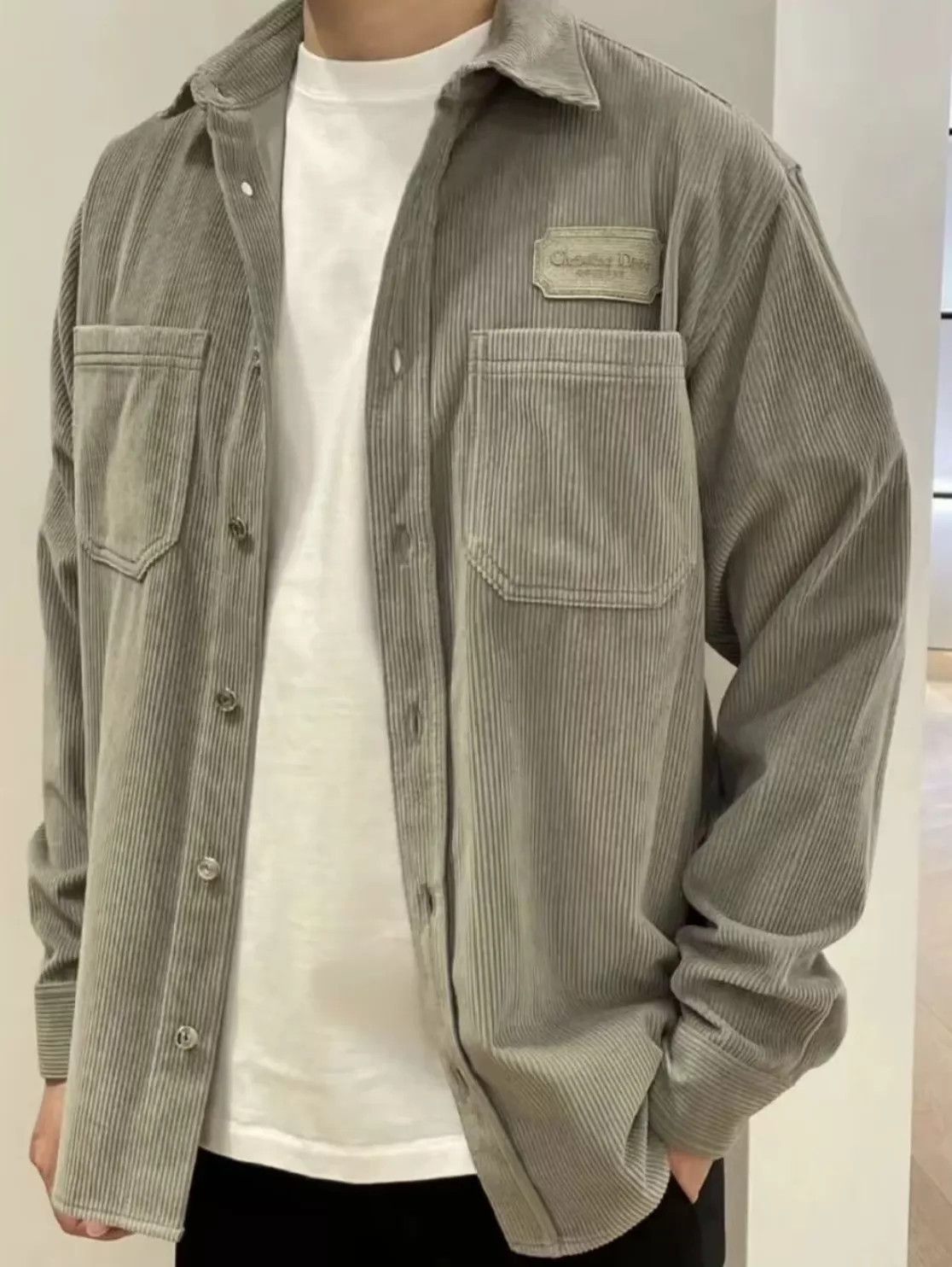 Dior DIOR Gray Corduroy Logo Shirt Jacket 42 98 New Size US L / EU 52-54 / 3 - 9 Thumbnail