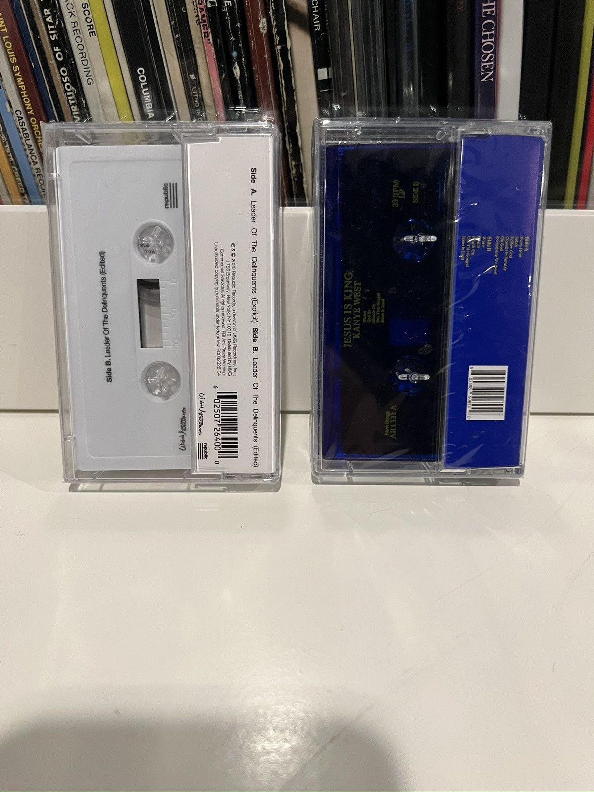 Kanye West × Kid Cudi Leader Of The Delinquents Combo (2x Vinyl + Cassettes) Size ONE SIZE - 8 Thumbnail