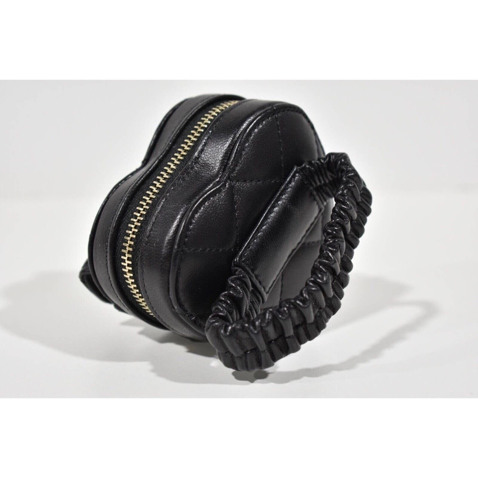 Chanel Chanel Heart Mini Lambskin Quilted Flap Arm Coin Purse Size ONE SIZE - 12 Thumbnail