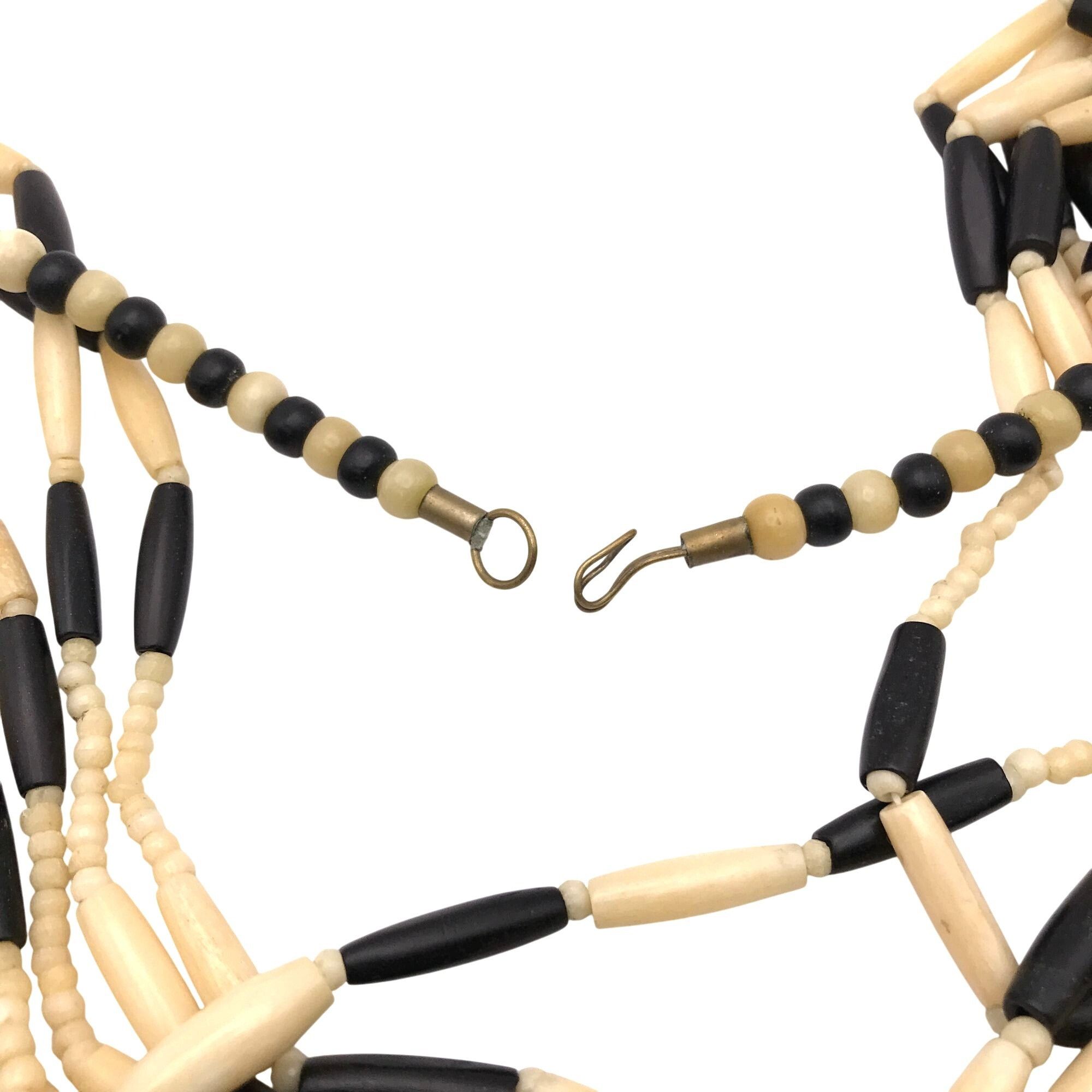 Vintage Ivory and Black Beaded Necklace Primitive Tribal Ethnic Stat Size ONE SIZE - 9 Thumbnail