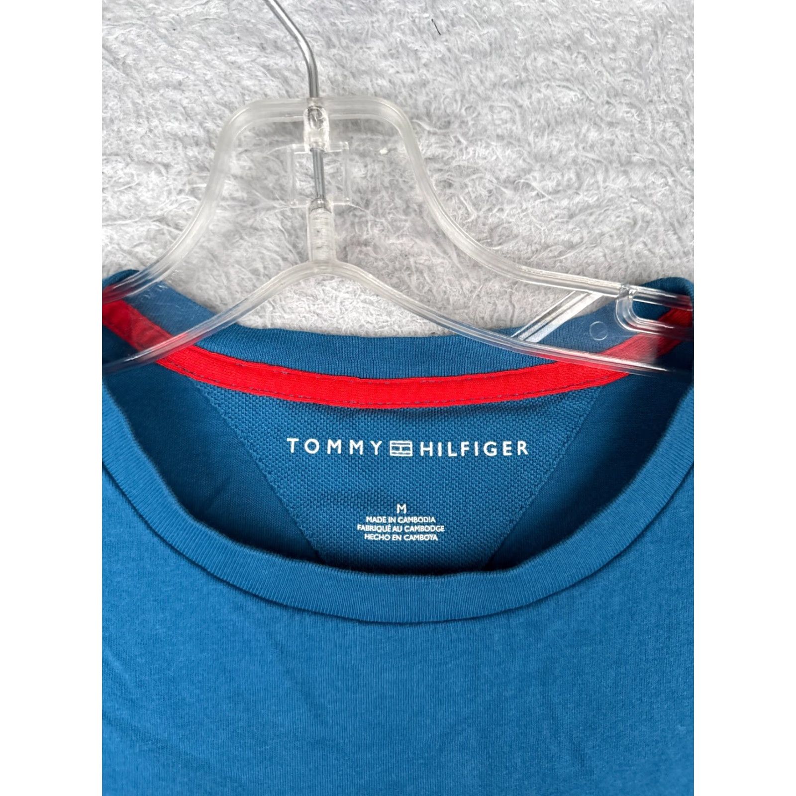 Tommy Hilfiger Tommy Hilfiger Shirt Adult Medium Blue Short Sleeve Crew Neck Pocket Cotton Embroidered Logo Men Size US M / EU 48-50 / 2 - 7 Thumbnail