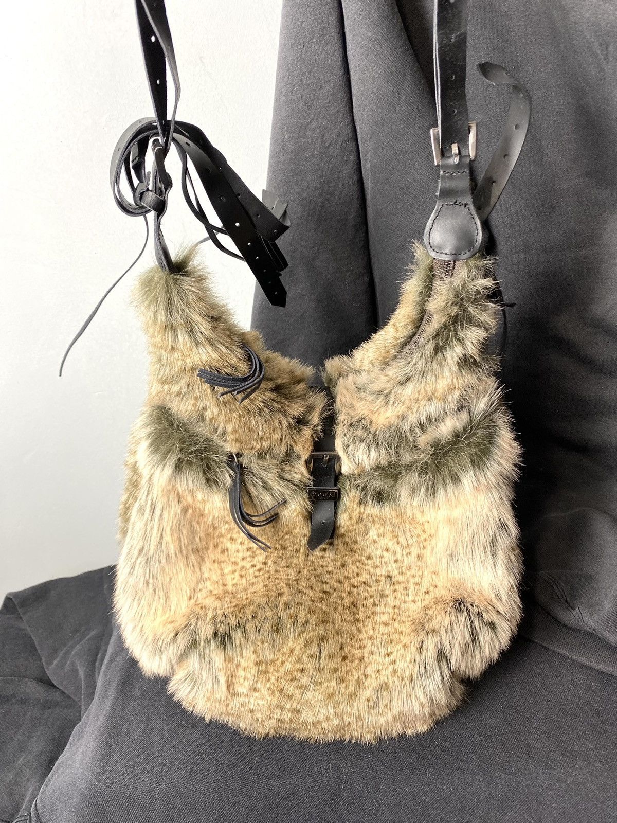 Vintage Vintage Fuzzy Mohair Y2K Bag Japan Style Size ONE SIZE - 13 Thumbnail