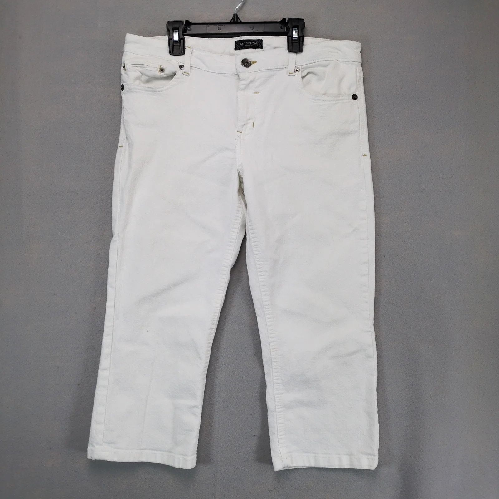 Madison Madison Jeanswear White Denim Crop Capri Jeans Womens 34x21" Size 32" / US 10 / IT 46 - 1 Thumbnail