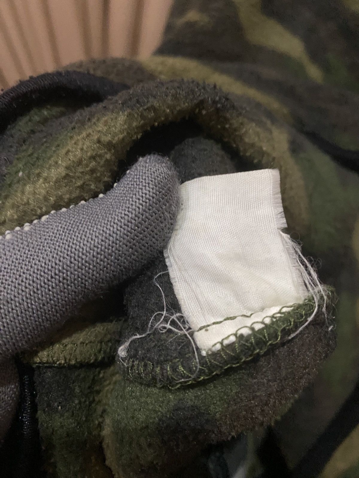 Macbeth Vintage Macbeth Activewear Camo Fleece Jacket Green Camo Size US L / EU 52-54 / 3 - 8 Thumbnail