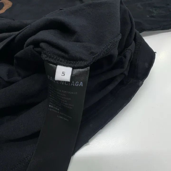 Balenciaga Balenciaga Balenciaga Black Letter Print Short Sleeve TShi Size US L / EU 52-54 / 3 - 3 Thumbnail