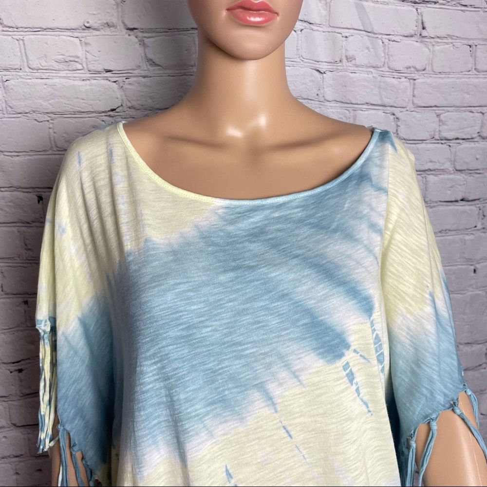 Free People NWT New $88 Free People Movement Fringe Top Poncho Tie Dye Size S / US 4 / IT 40 - 3 Thumbnail
