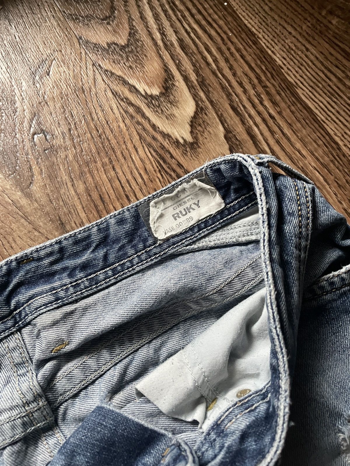 Diesel Y2K Diesel RUKY Jeans Boot Cut Button Fly Distressed Size US 32 / EU 48 - 9 Thumbnail