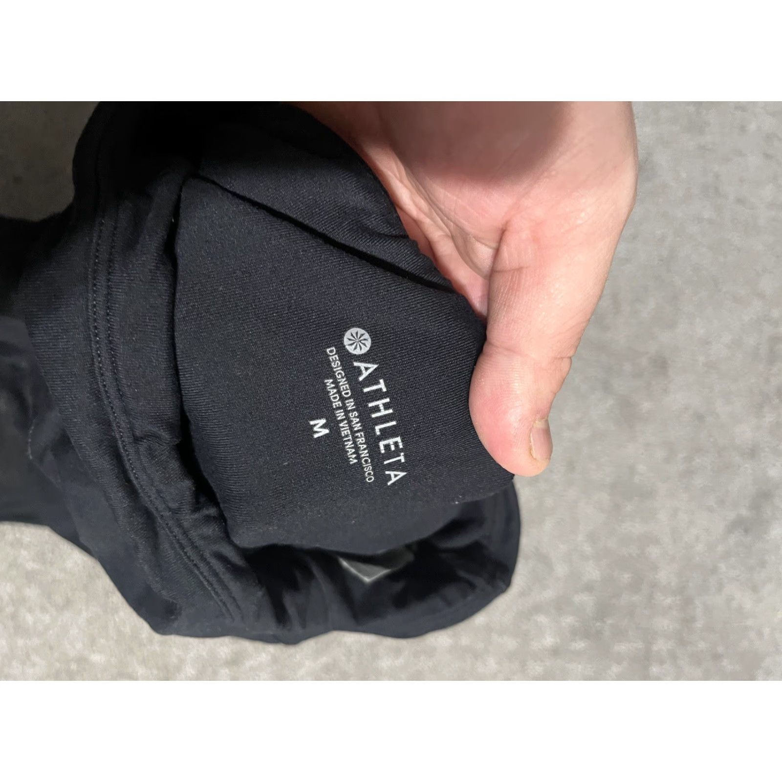 Athleta Athleta Be Free Pants Slim Tights Yoga Activewear Women M Black Zip Pocket Pocket Nylon spandex Breathable Compression Size Medium M Size 32" / US 10 / IT 46 - 5 Thumbnail