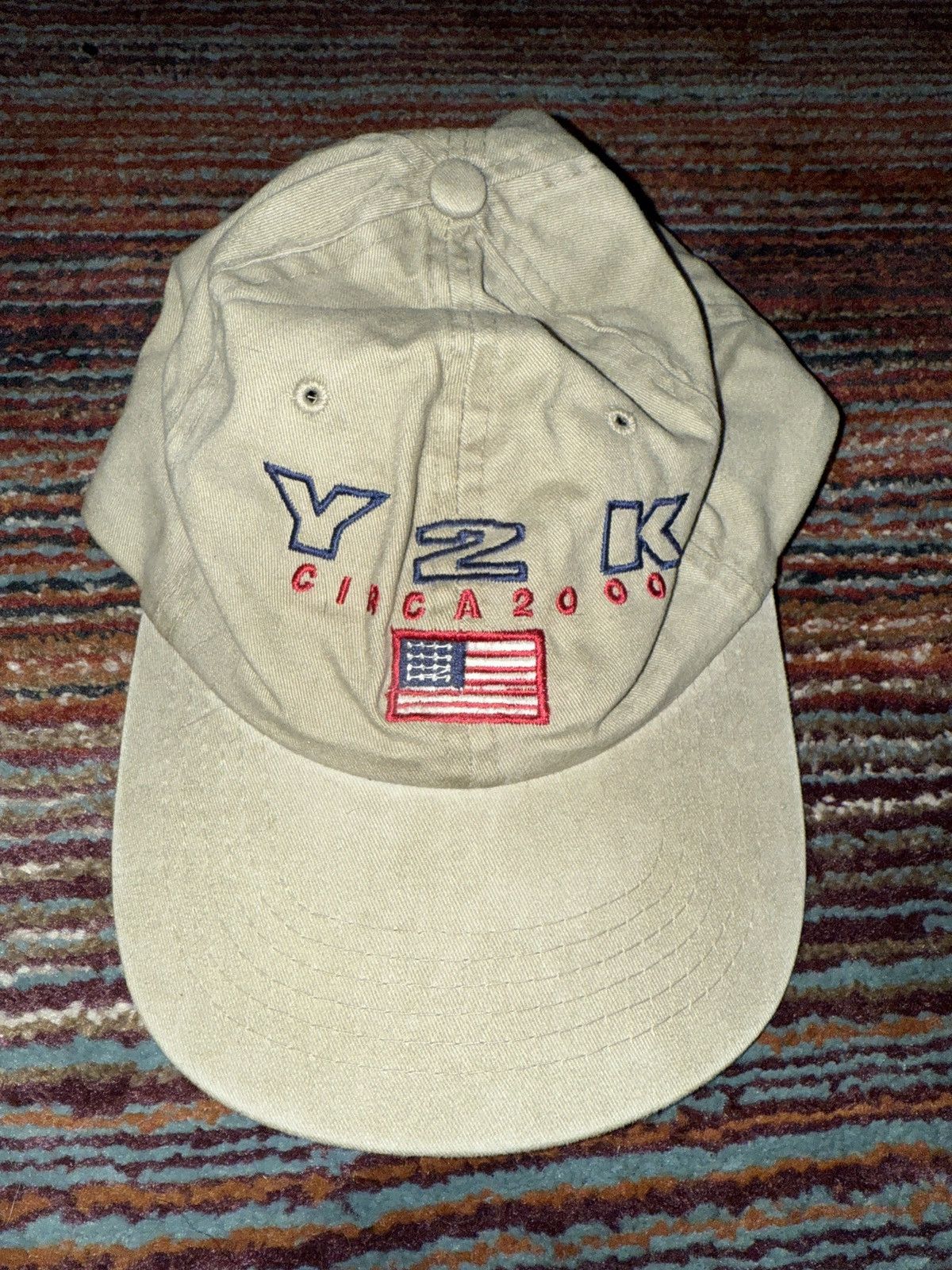 Vintage Vintage Y2K Year 2000 dad style hat Size ONE SIZE - 1 Thumbnail