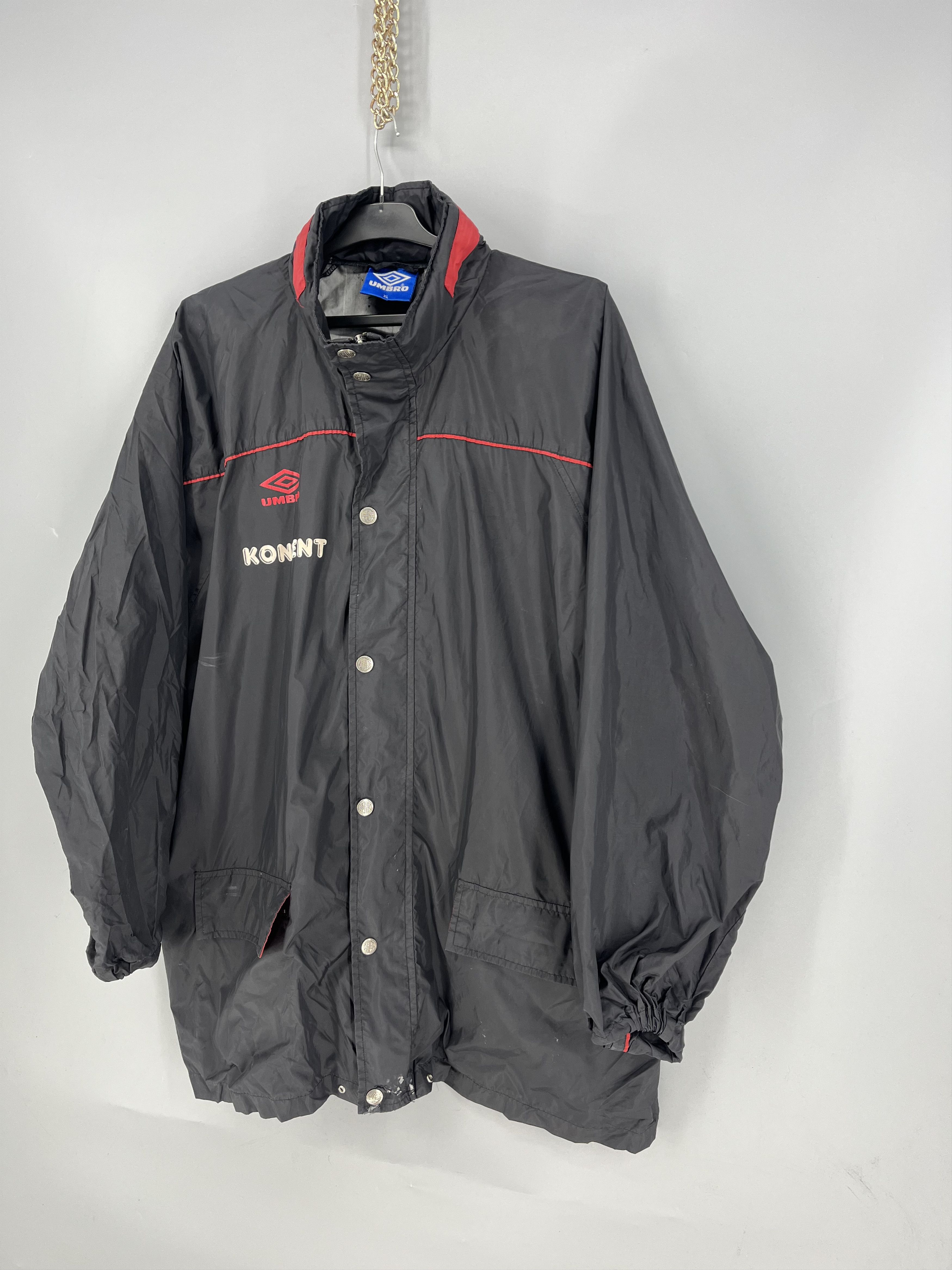 Umbro Vintage Umbro RW Oberhausen KONVENT Rain Jacket Black Red Size US XL / EU 56 / 4 - 3 Thumbnail