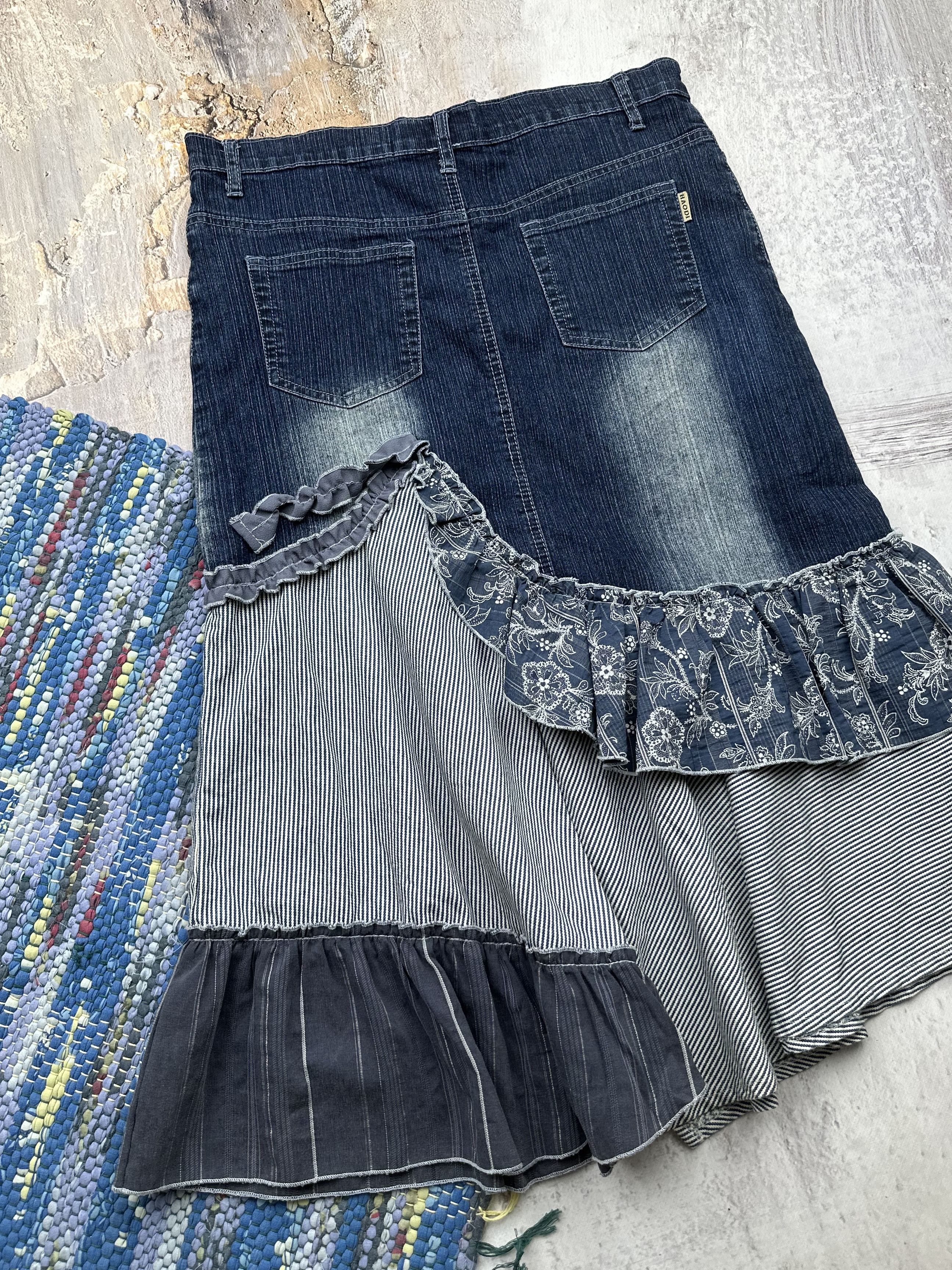 Vintage Vintage Faded Flared Midi Skirt A537(28) Size 32" / US 10 / IT 46 - 6 Thumbnail