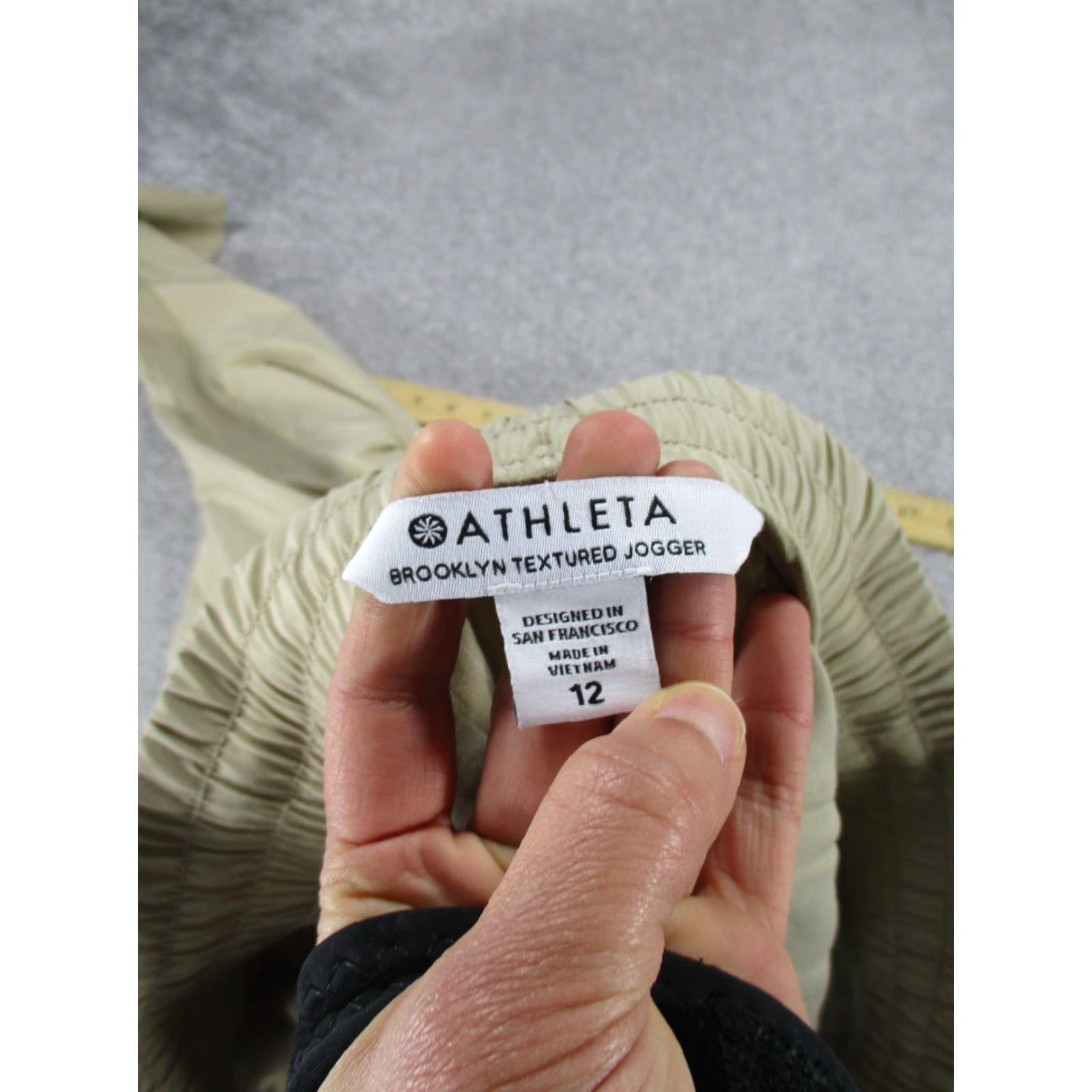 Athleta Athleta Joggers Womens 12 Beige Windowpane Textured Lightweight Brookyln Size 34" / US 12 / IT 48 - 7 Thumbnail