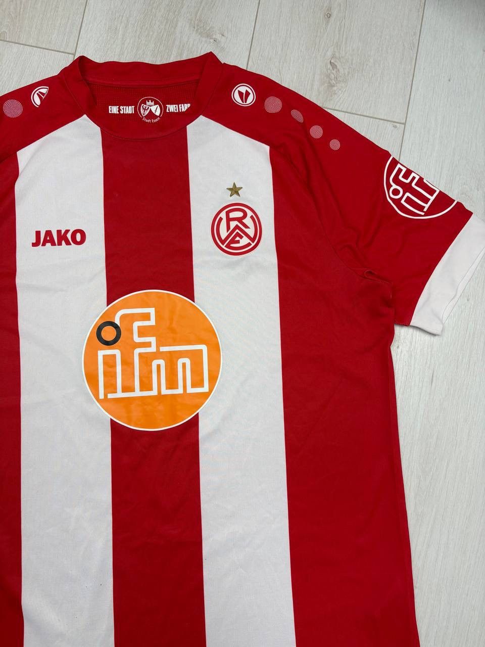 Other Red-White Essen Home Jersey 23 24 Jako RWE Fan Shirt Size US L / EU 52-54 / 3 - 5 Thumbnail
