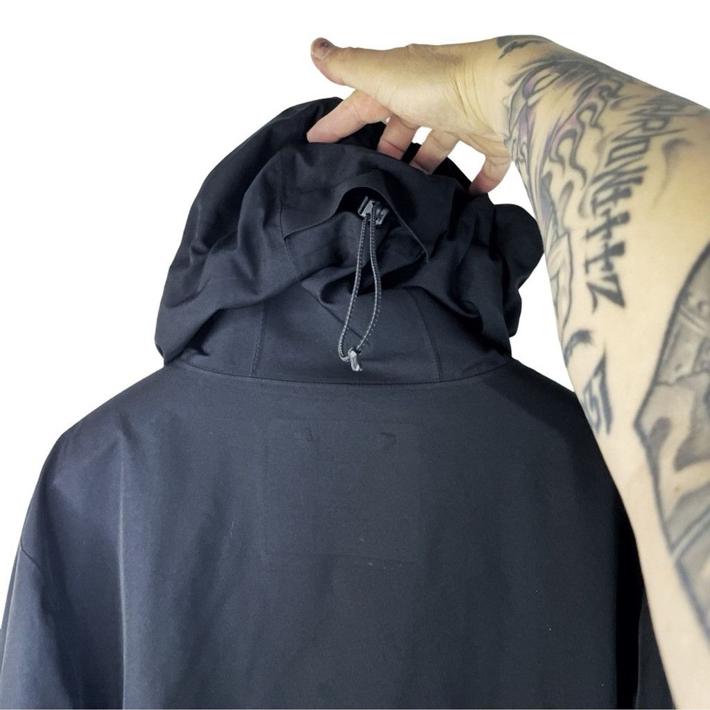 Champion C9CHAMPION WEATHERPROOF BREATHABLE TECHNOLOGY Men’s Jacket L Size US L / EU 52-54 / 3 - 11 Thumbnail