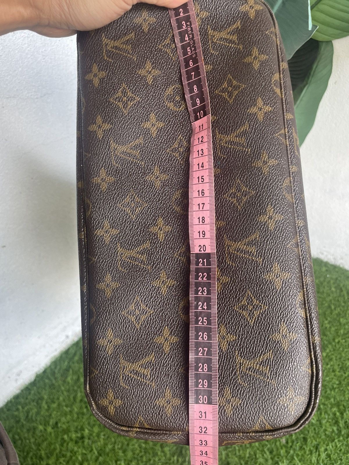Louis Vuitton Authentic LOUIS VUITTON Neverfull Size ONE SIZE - 22 Thumbnail