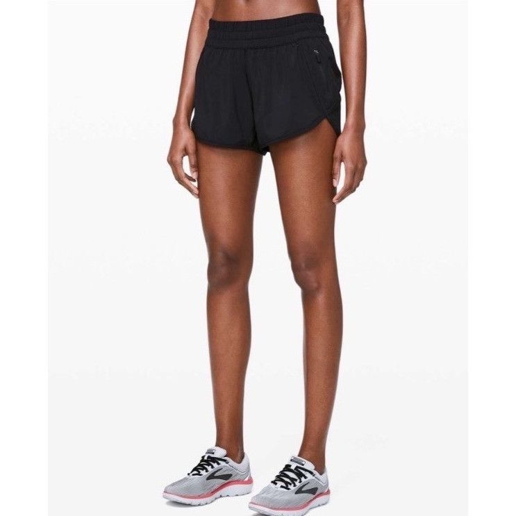 Lululemon 𝓛𝓾𝓵𝓾𝓵𝓮𝓶𝓸𝓷 Tracker Short V *4" Size 28" / US 6 / IT 42 - 1 Thumbnail