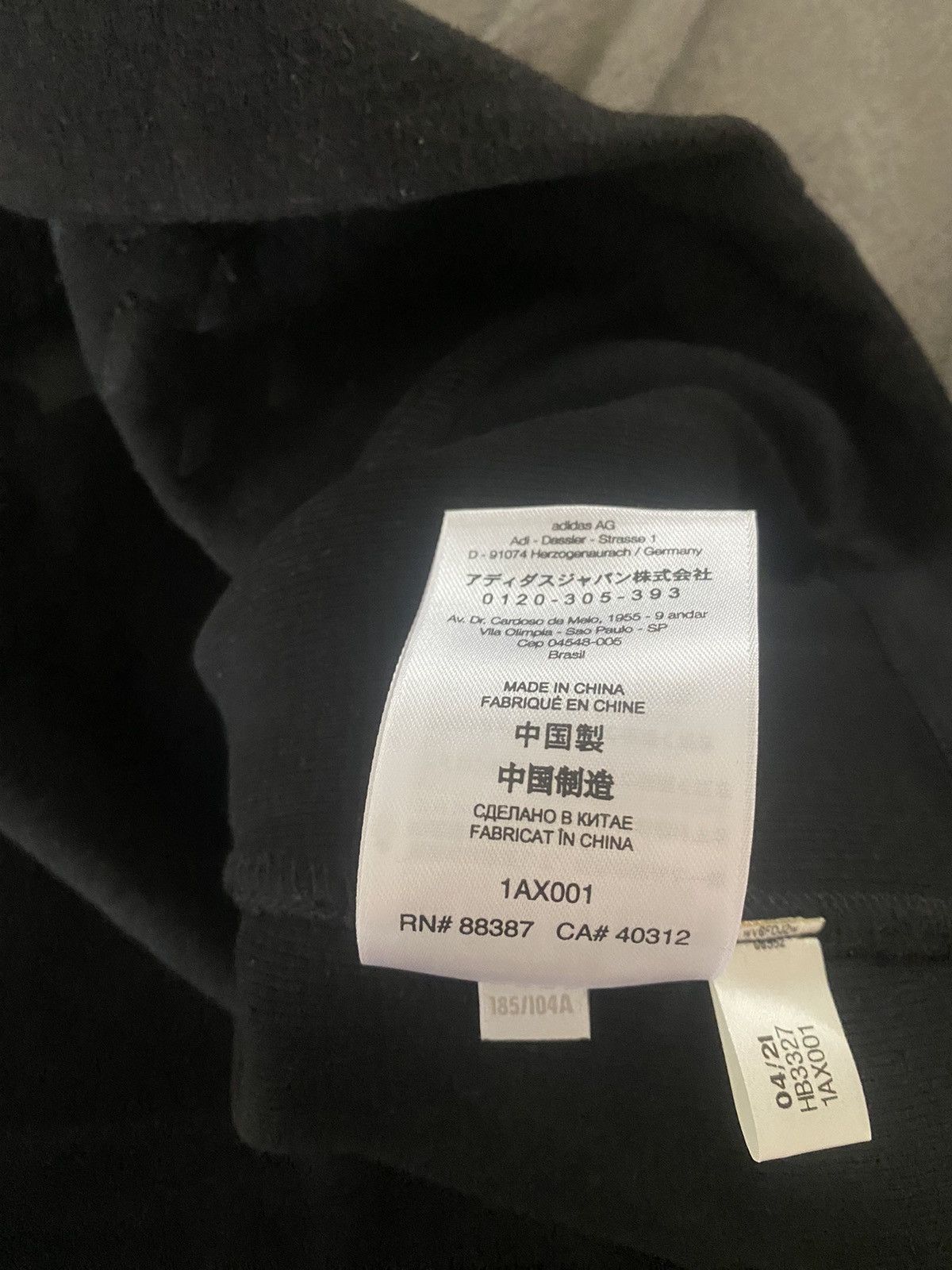 Adidas Y-3 WOOLY FLEECE GRAPHIC CREW SWEATSHIRT Size US L / EU 52-54 / 3 - 7 Thumbnail